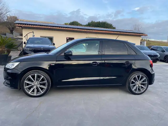 Audi A1 view 6