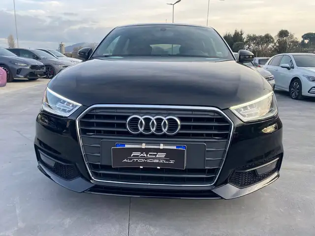 Audi A1 view 2