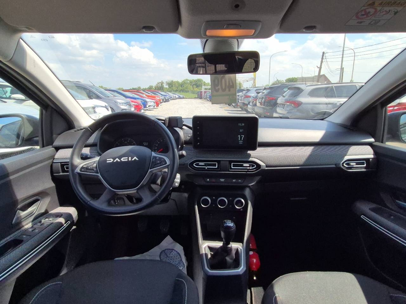 Dacia Jogger TCe Extreme 7pl. — photo 6