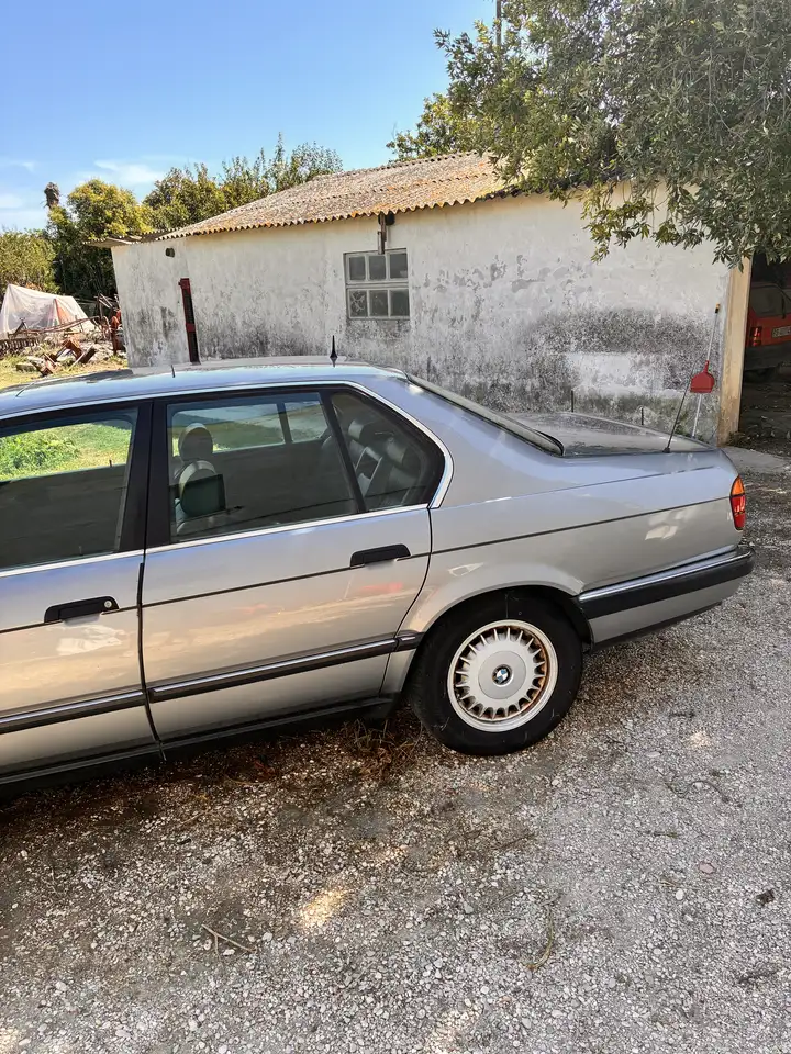 BMW 730i, foto 4