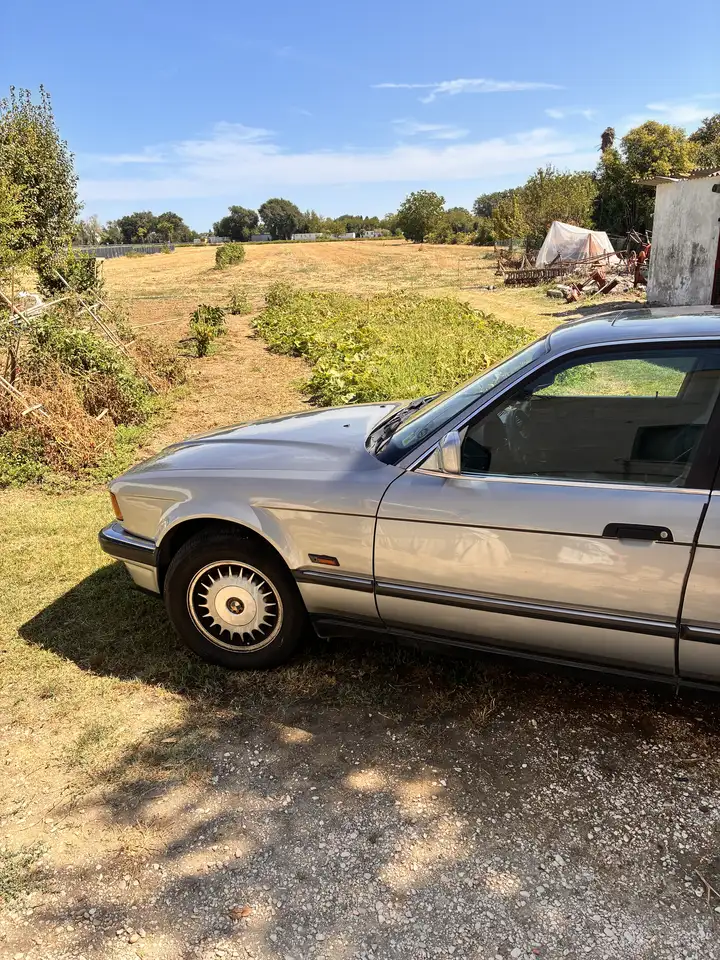 BMW 730i, foto 3