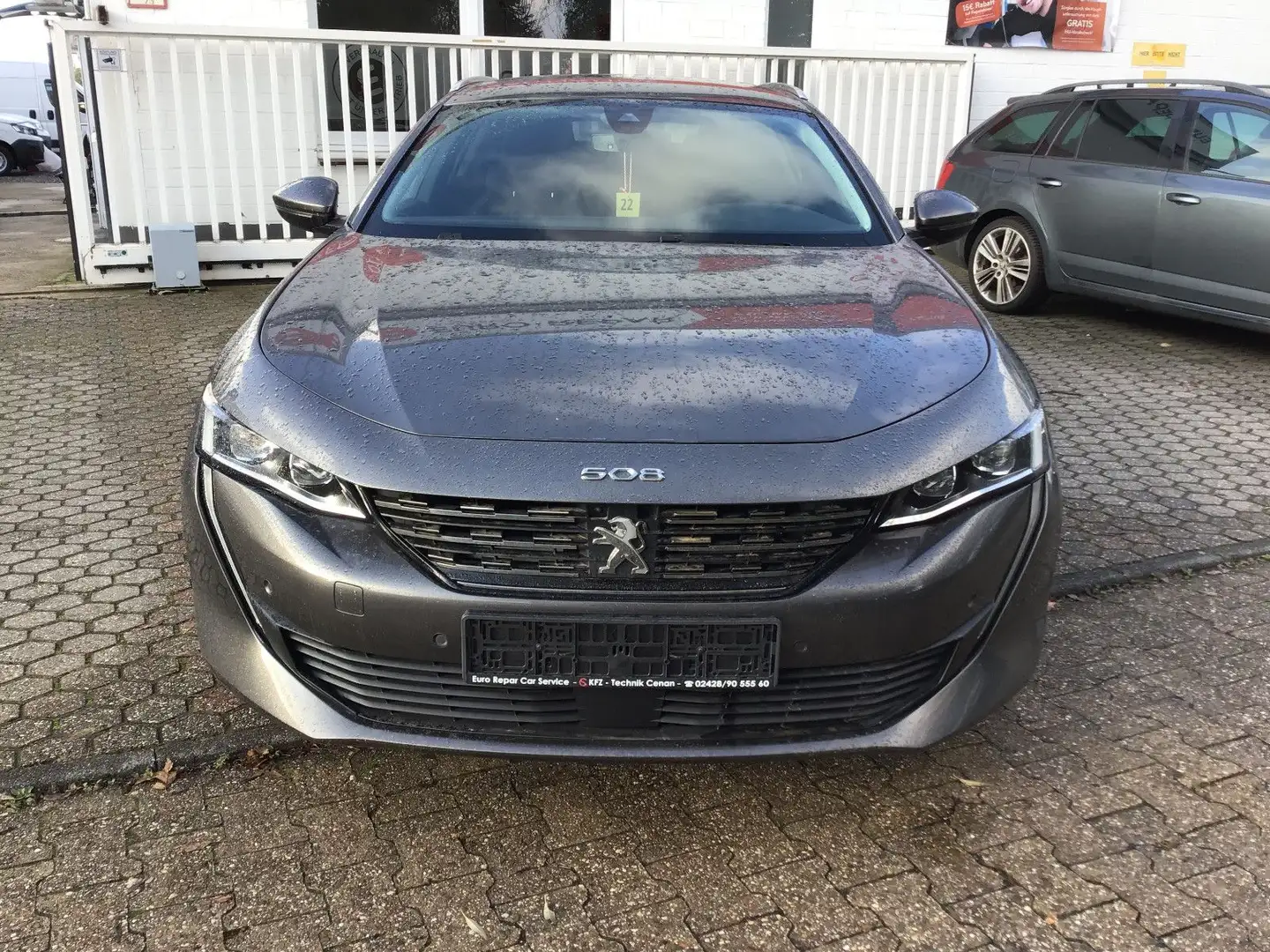 Peugeot 508 SW Hybrid 225 Allure Pack Grigio - 2