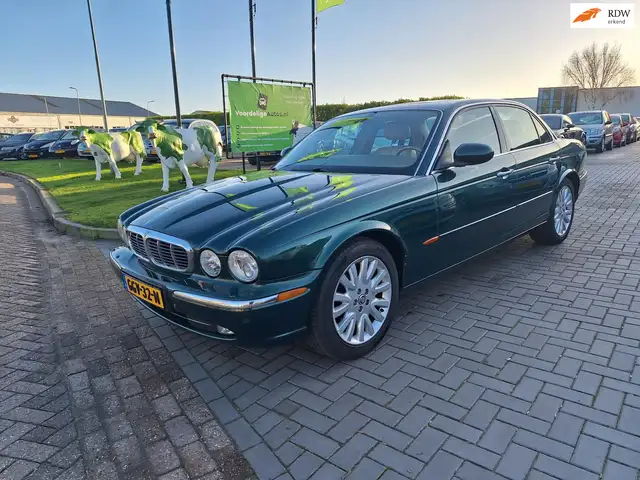 Jaguar XJ 4.2 V8 Executive / Extreem comfortabel / APK septe