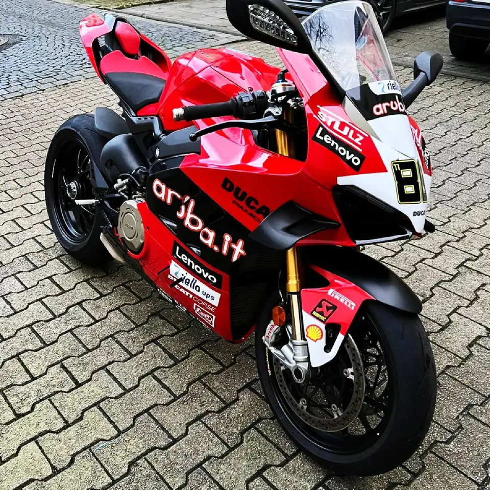 Ducati Panigale V4 S