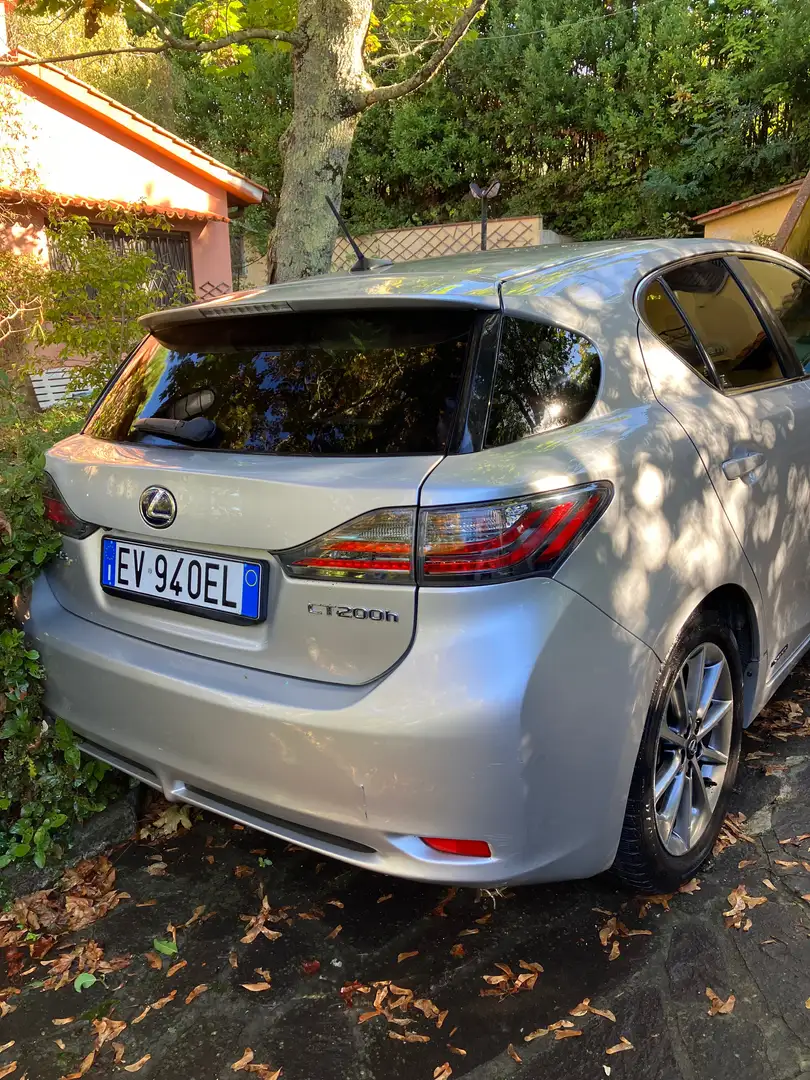 Lexus CT 200h CT 2010 1.8 Luxury cvt Argento - 2