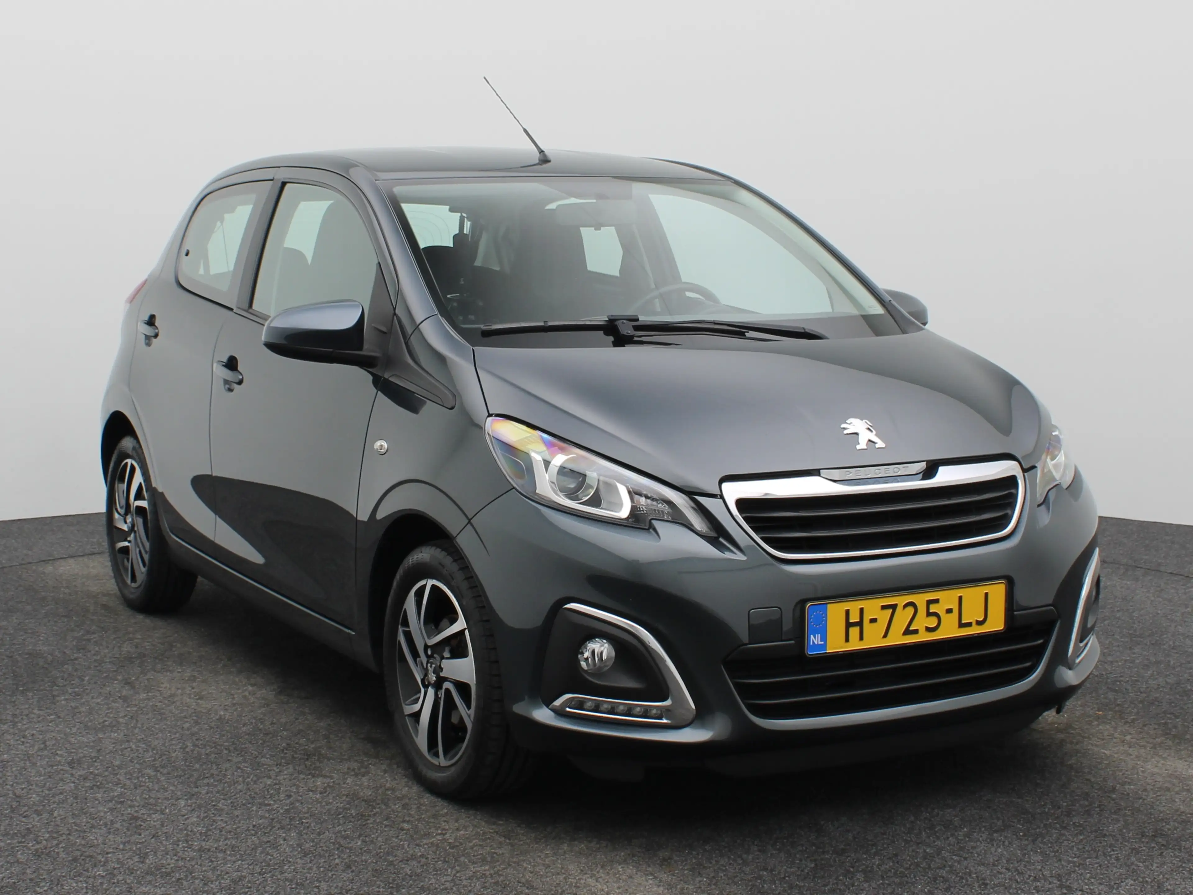 Peugeot 108 1.0 e-VTi Allure | Carplay | Camera | Clima | Blue — photo 9