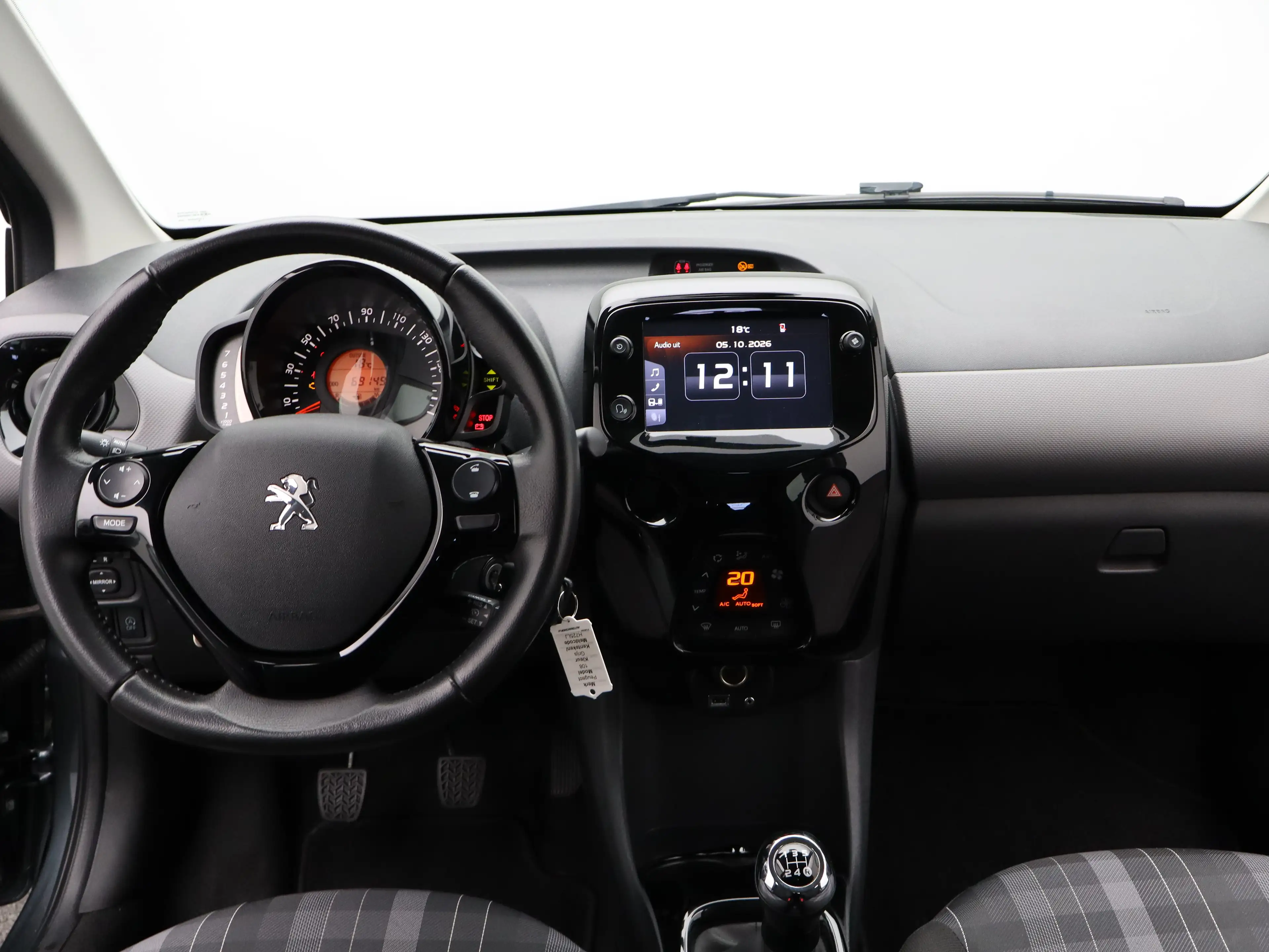 Peugeot 108 1.0 e-VTi Allure | Carplay | Camera | Clima | Blue — photo 3