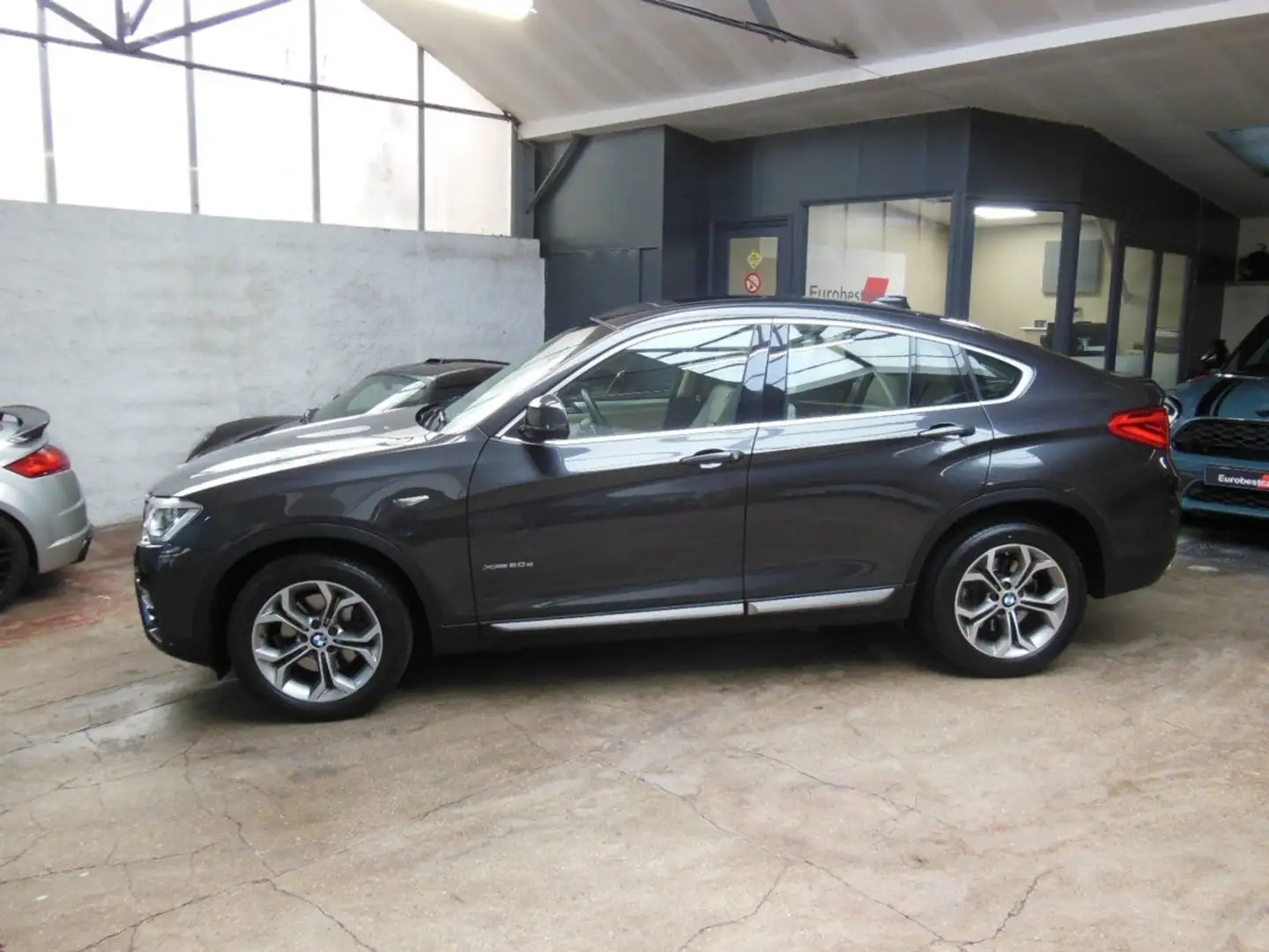 BMW X4 (F26) XDRIVE20DA 190CH XLINE Grau - 2