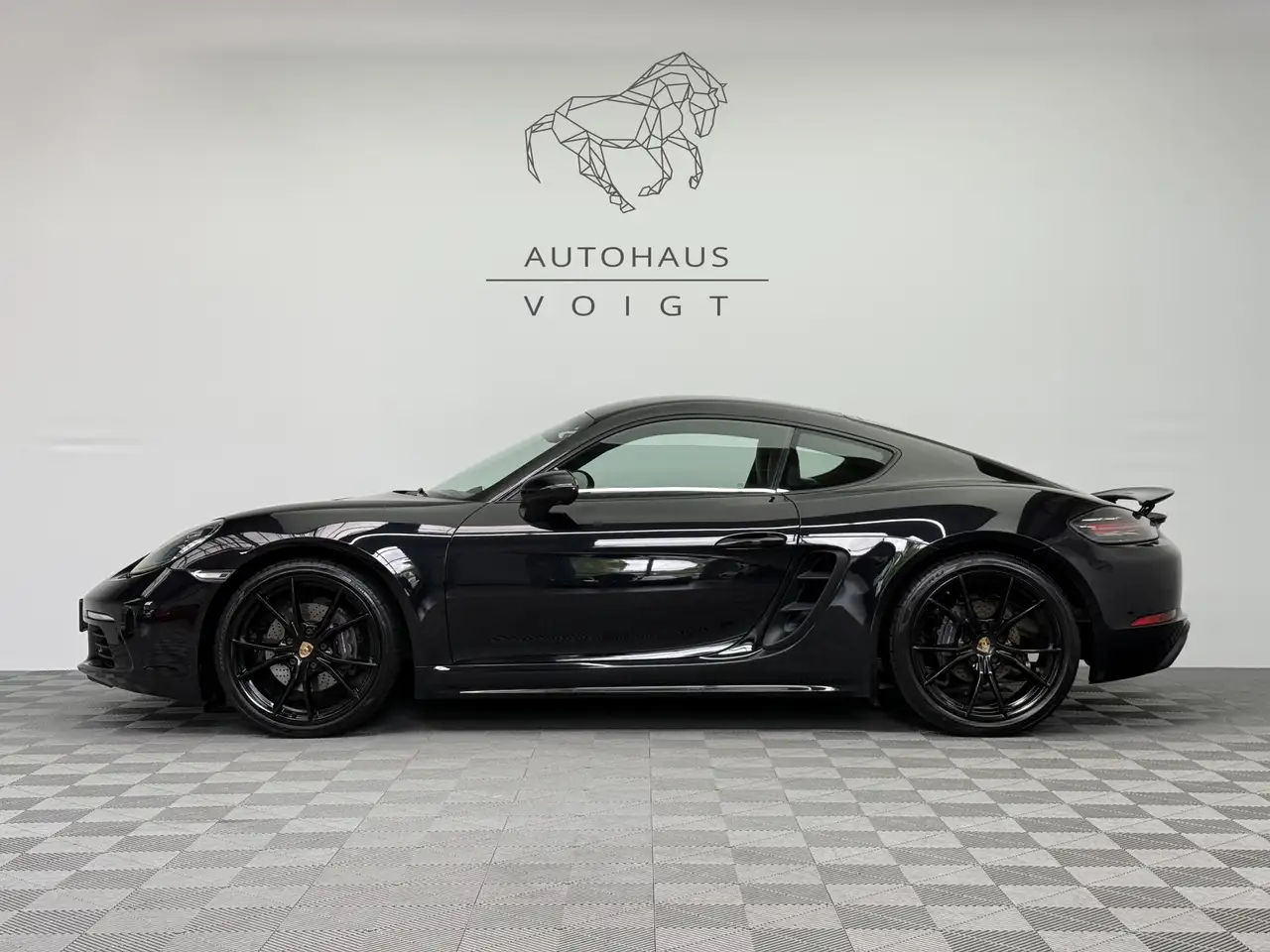 Porsche Cayman