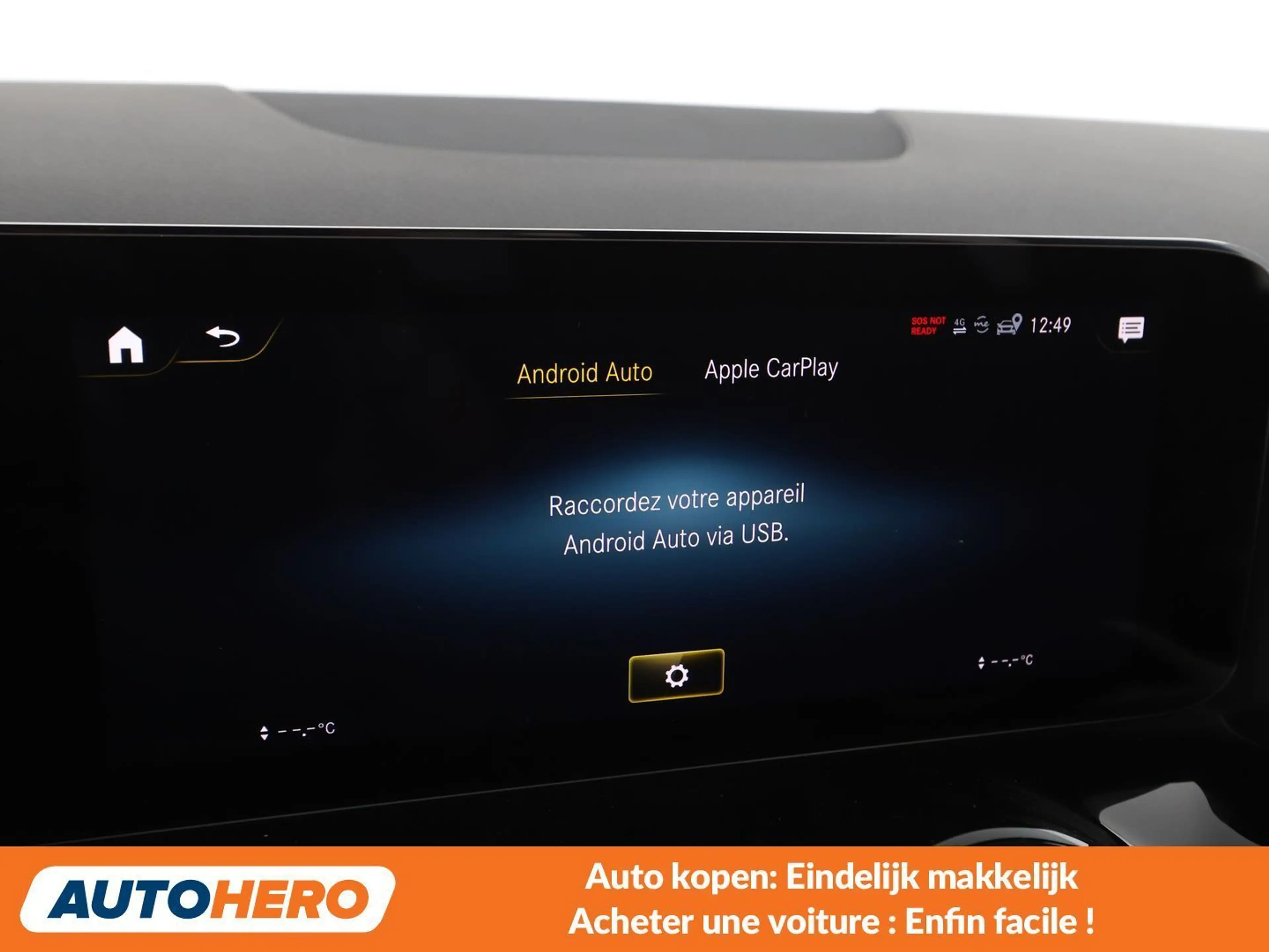 Mercedes-Benz GLA 250 GLA 250e AMG Line — photo 10