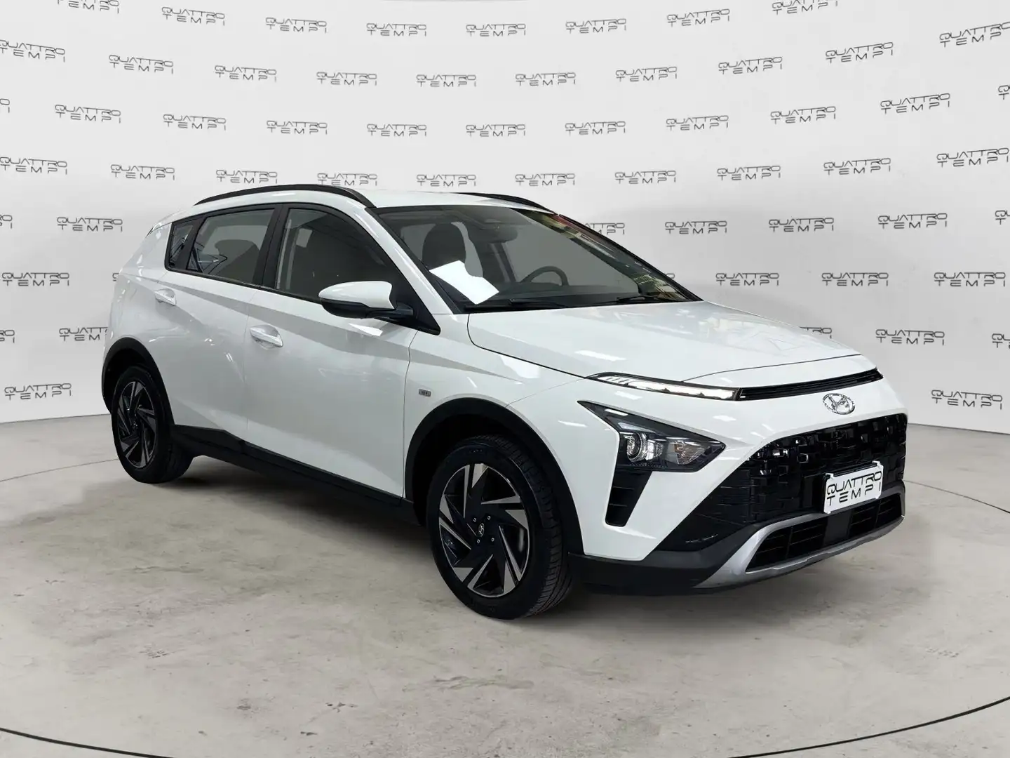 Hyundai BAYON 1.0 T-GDI Hybrid 48V iMT XLine Bianco - 1