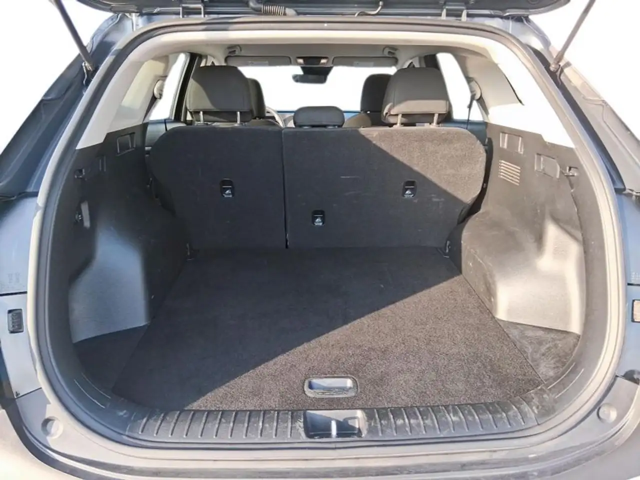 Kia Sportage снимка Kia Sportage