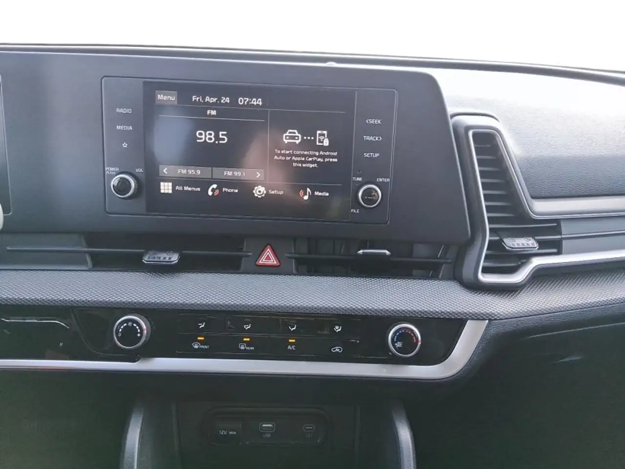 Kia Sportage снимка Kia Sportage