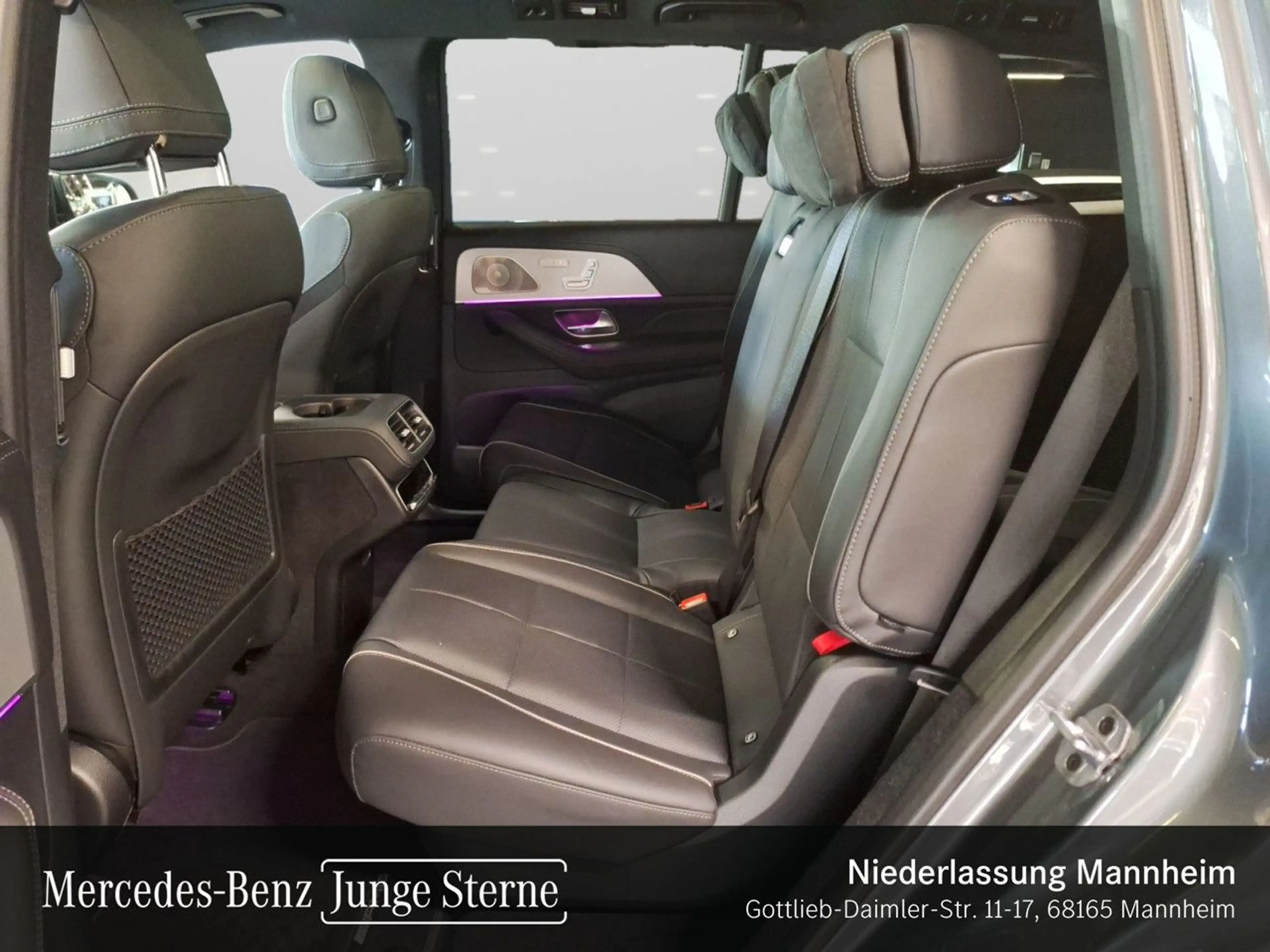 Mercedes-Benz GLS 350 d 4M AMG+NIGHT+PANO+360+AHK+MULTIBEAM+HUD — photo 11