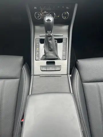 Skoda Superb view 15