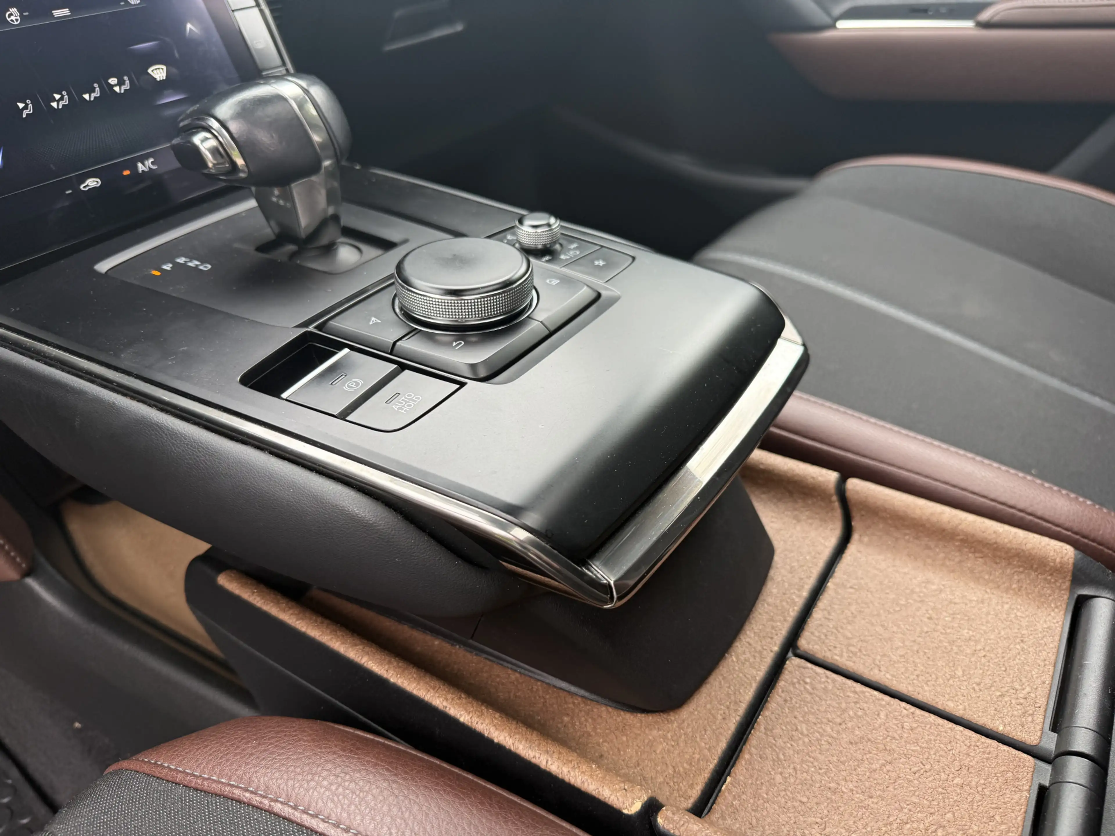 Mazda MX-30 e-SkyActiv 145 Luxury 36 kWh Aut., Vol opties! — photo 18