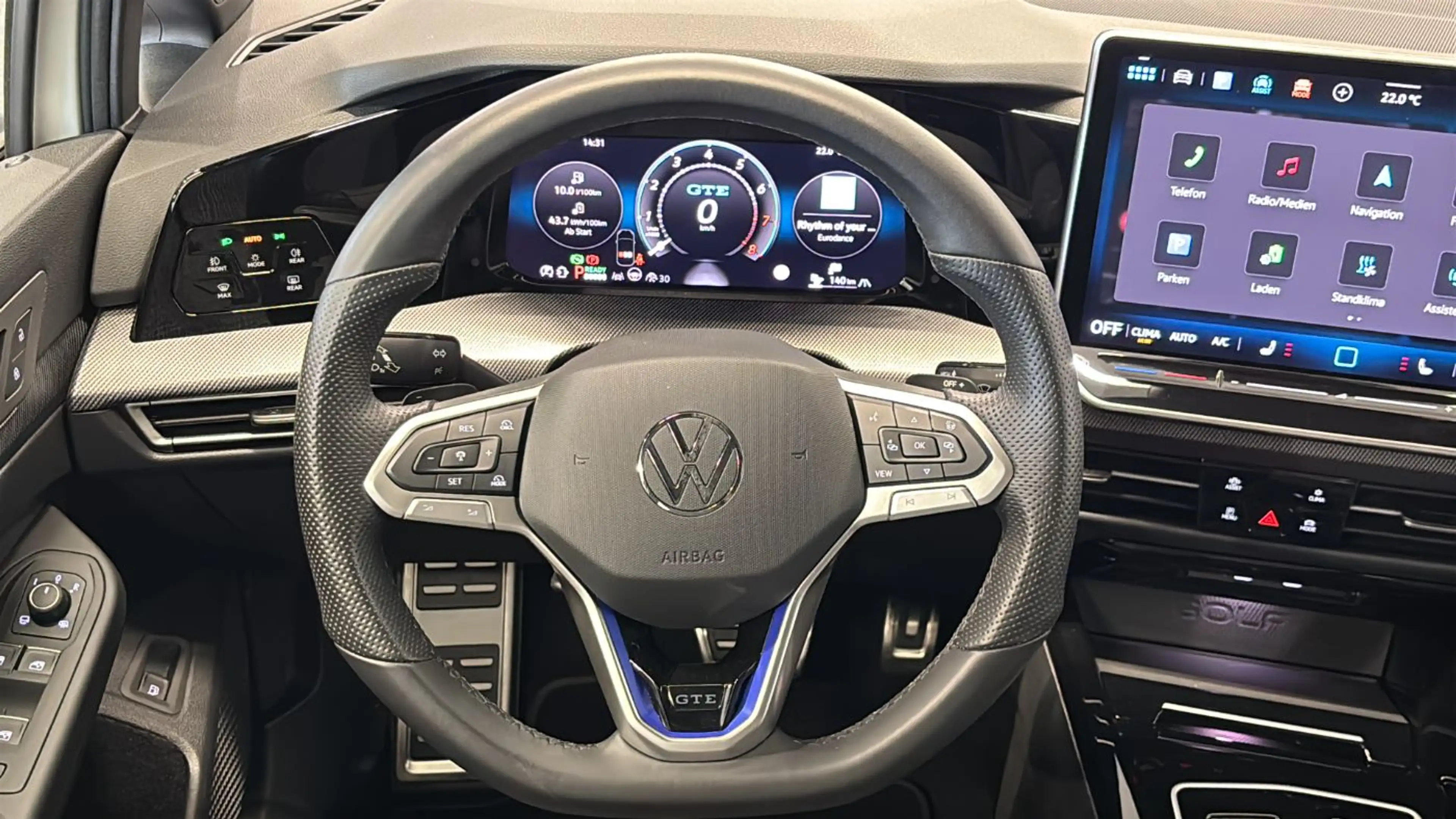 Volkswagen Golf GTE DSG CARPLAY+LED+NAVI+BALD VERFÜGBAR — photo 15