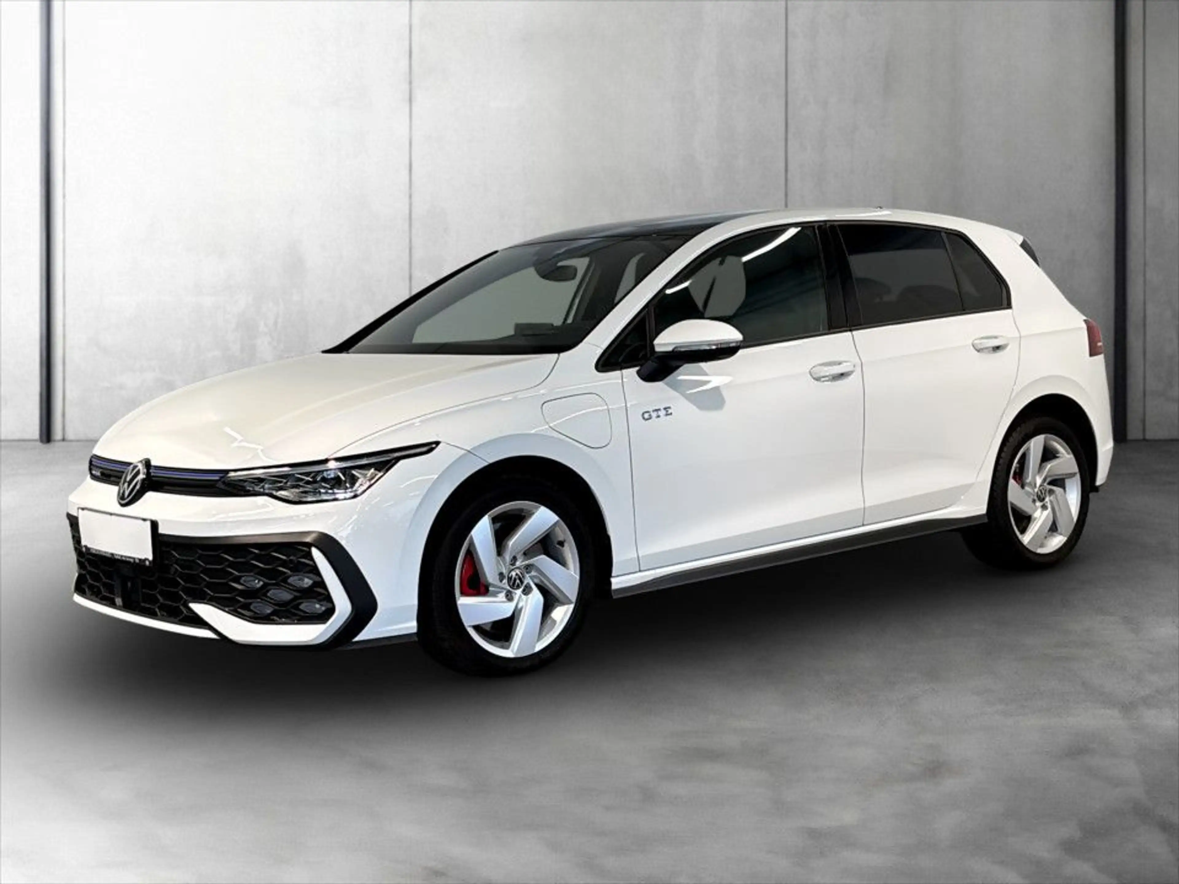 Volkswagen Golf GTE DSG CARPLAY+LED+NAVI+BALD VERFÜGBAR — photo 2