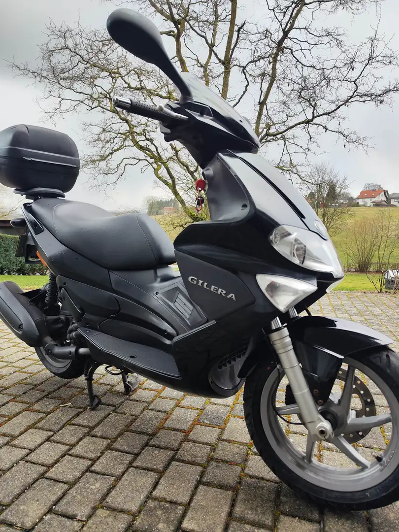 Gilera Runner 125 ST VX Negru - 1