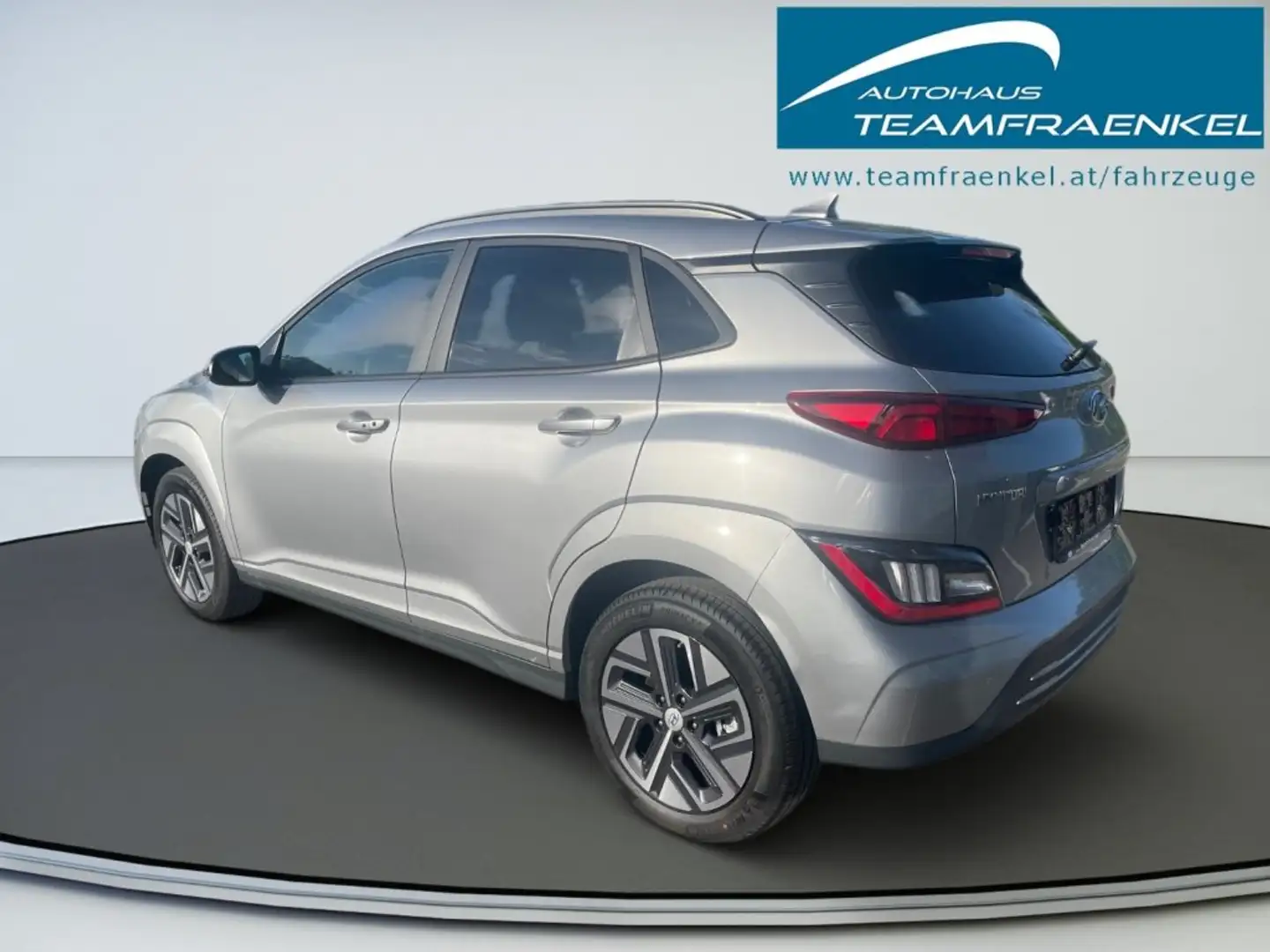 Hyundai KONA EV Edition 30 Plus 39kWh Silber - 2