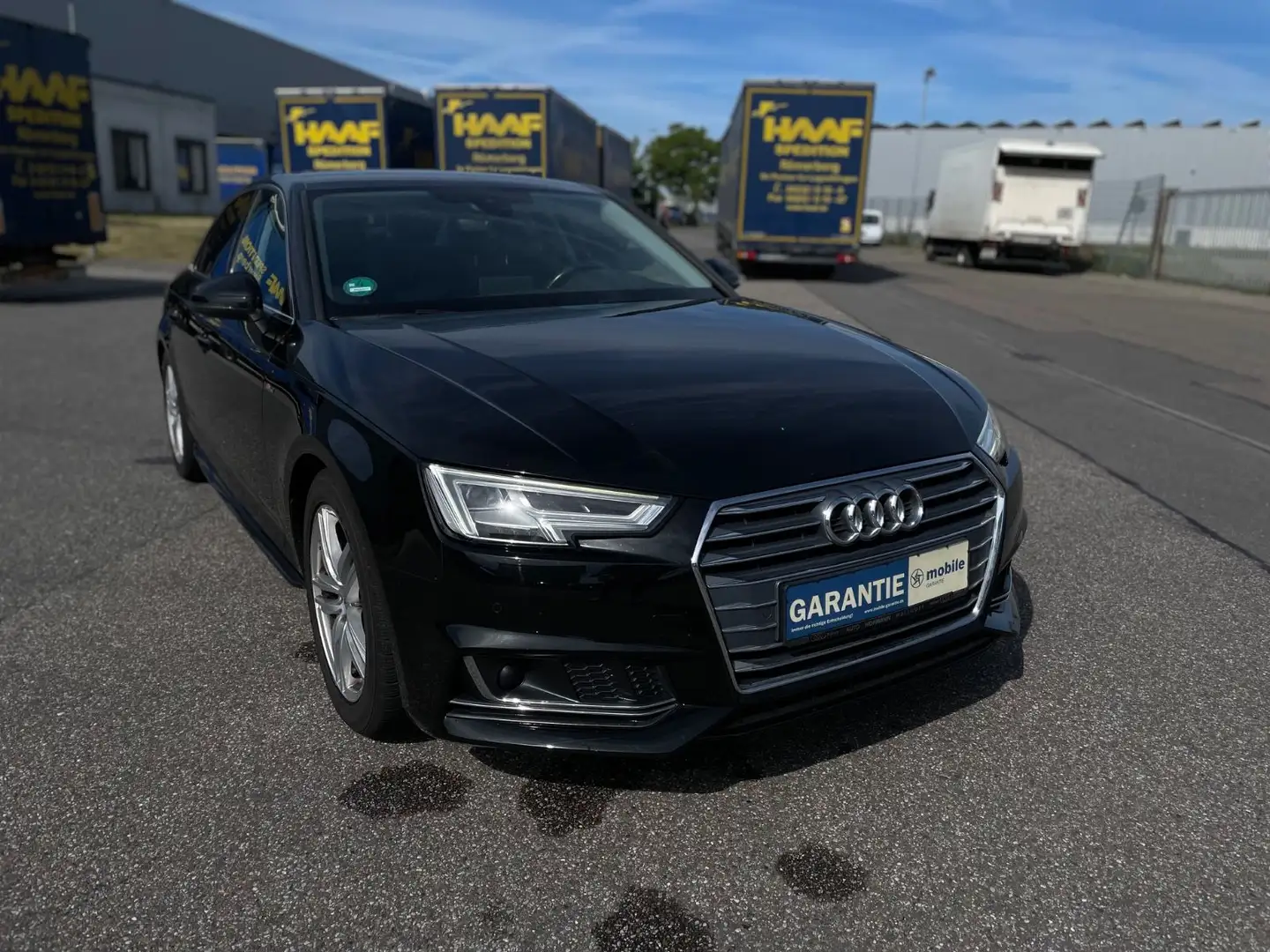 Audi A4 Lim S-Line sport Zwart - 1