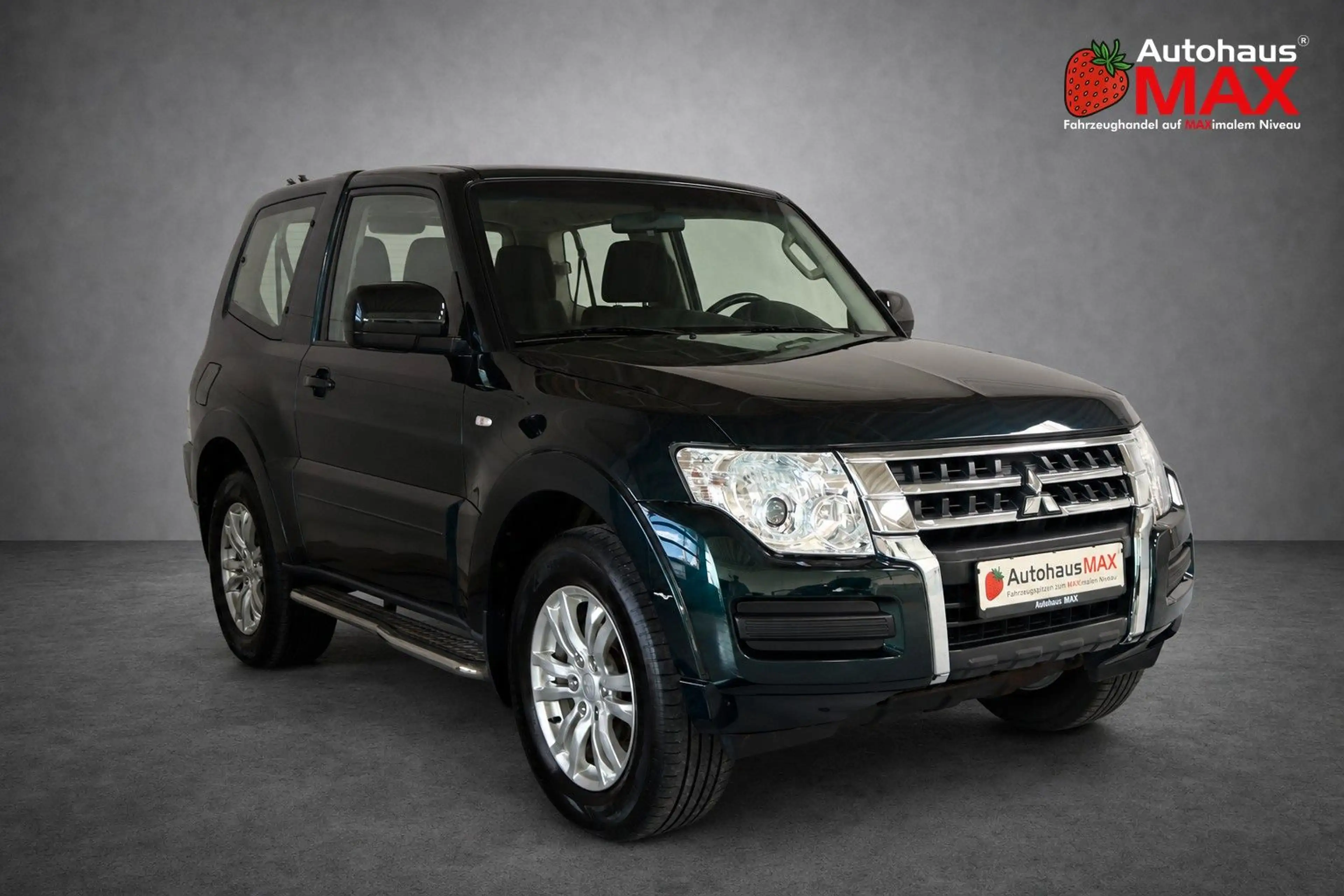 Mitsubishi Pajero 3.2 DI-D~AHK~1.Hnd~90.000 — photo 8