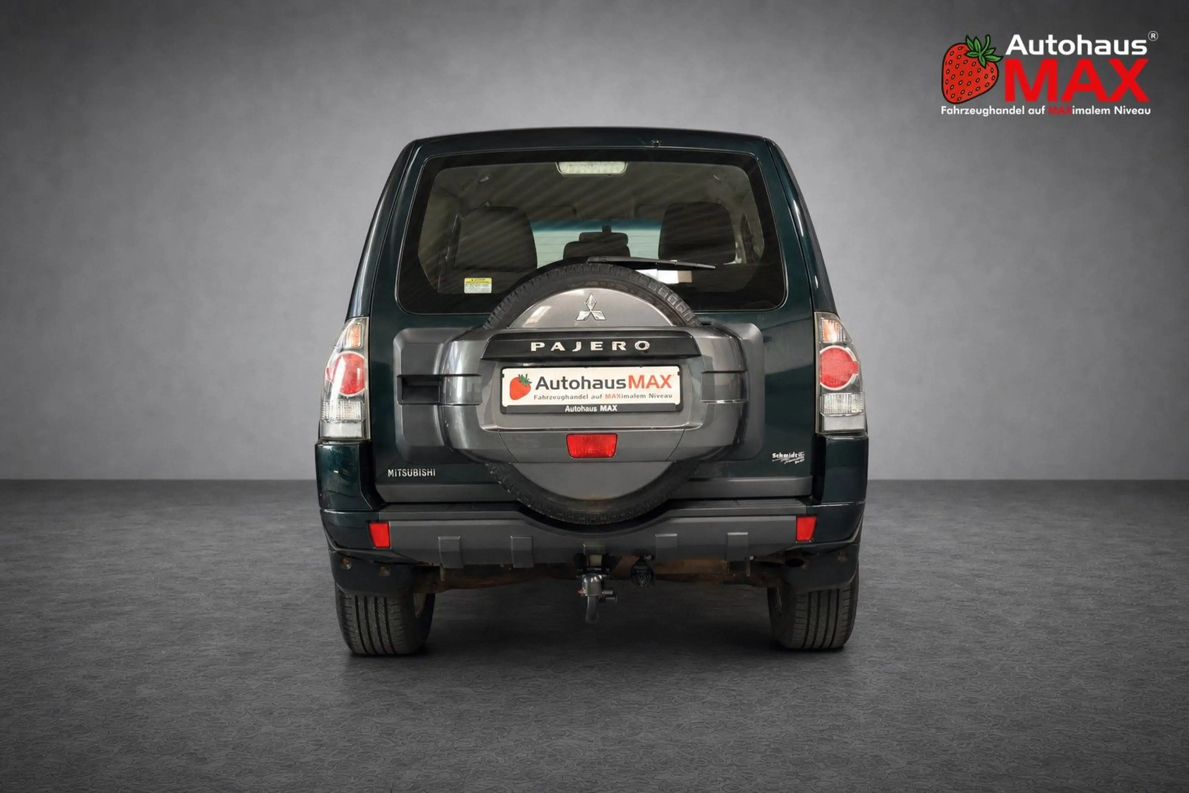 Mitsubishi Pajero 3.2 DI-D~AHK~1.Hnd~90.000 — photo 5