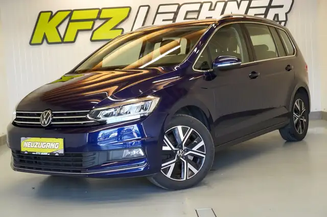 Volkswagen Touran view 8