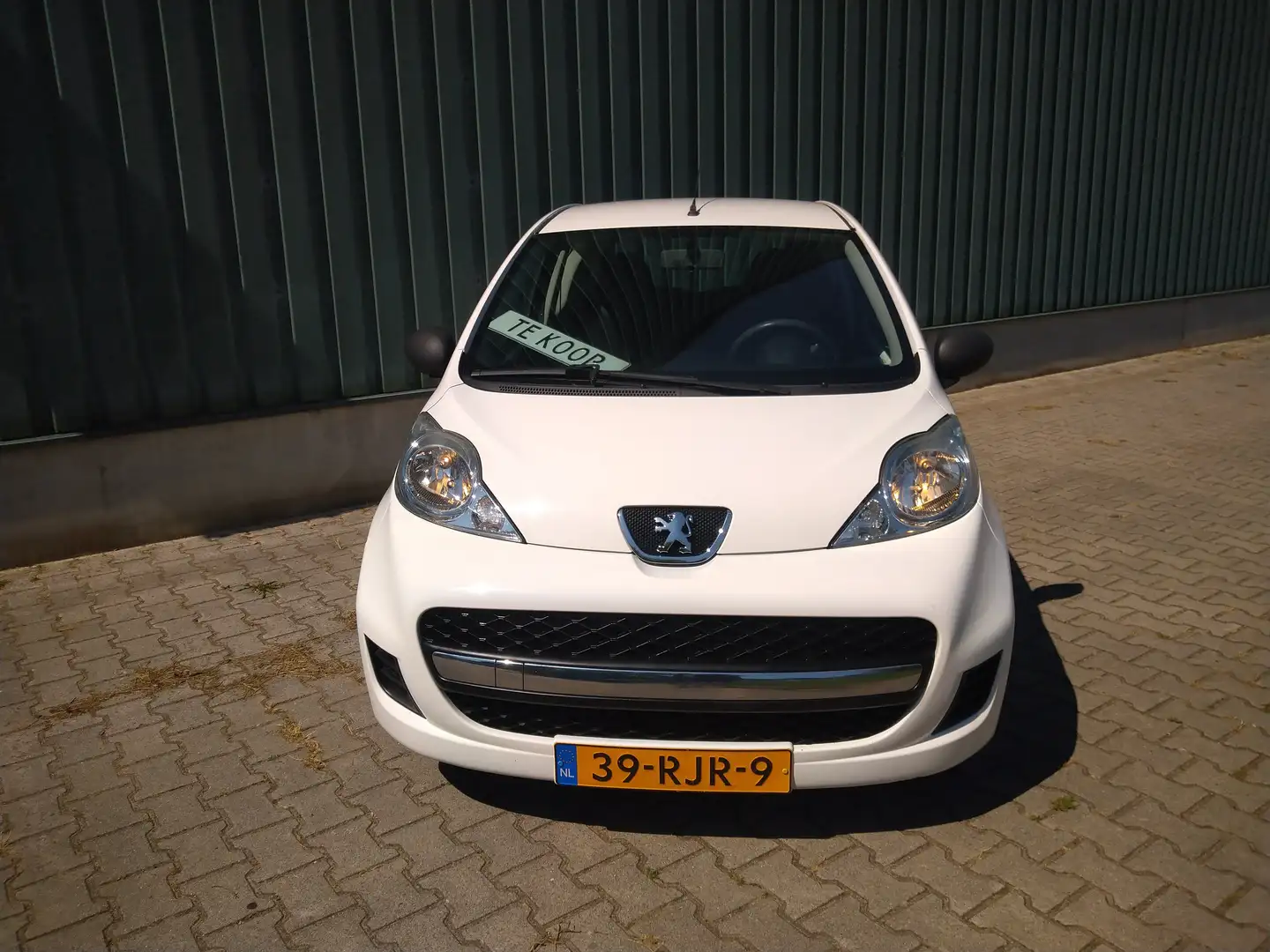 Peugeot 107 1.0-12V XR Wit - 1