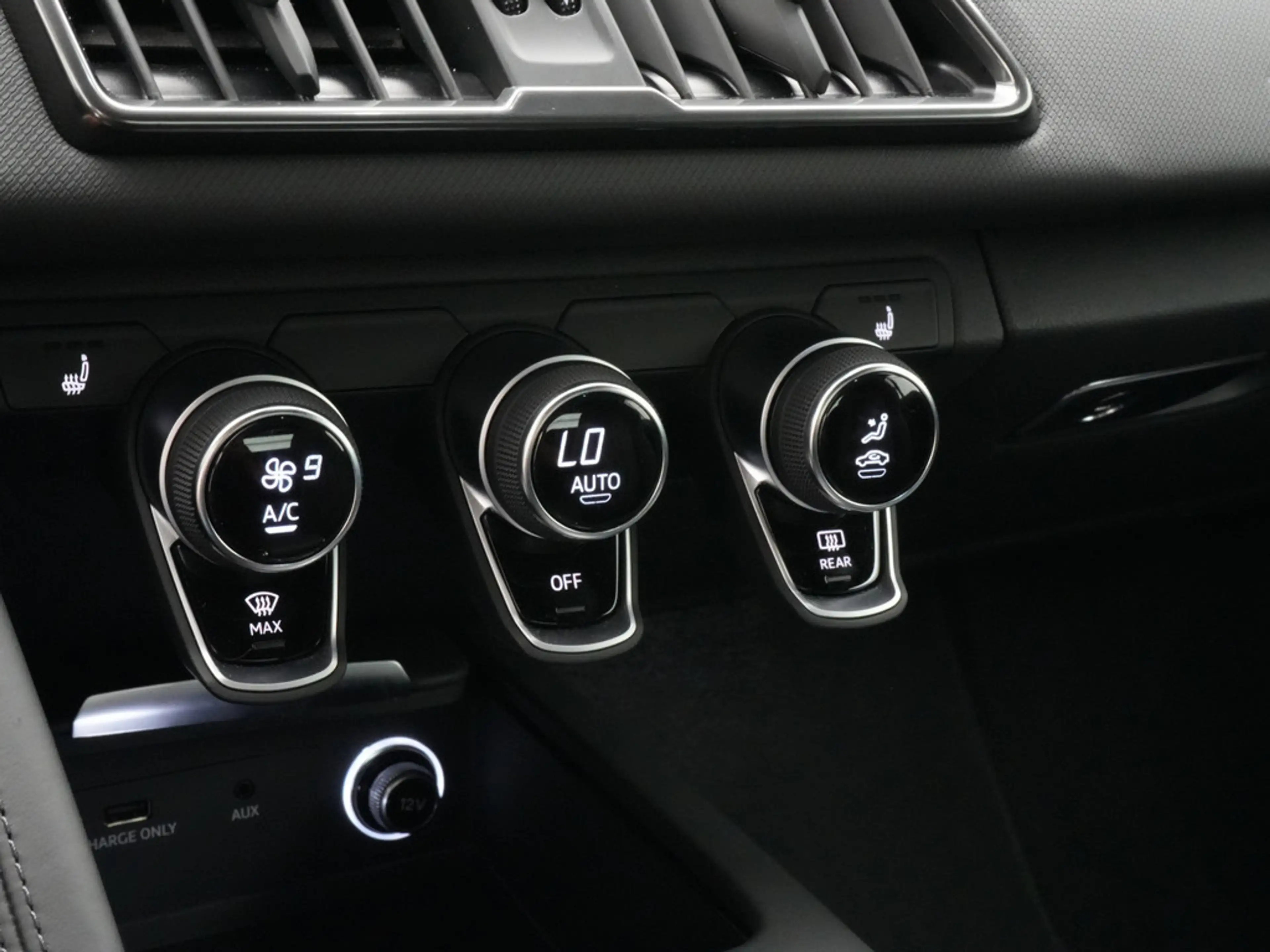 Audi R8 Coupe performance V10 LEDER MEMORY KAM SHZ — photo 7