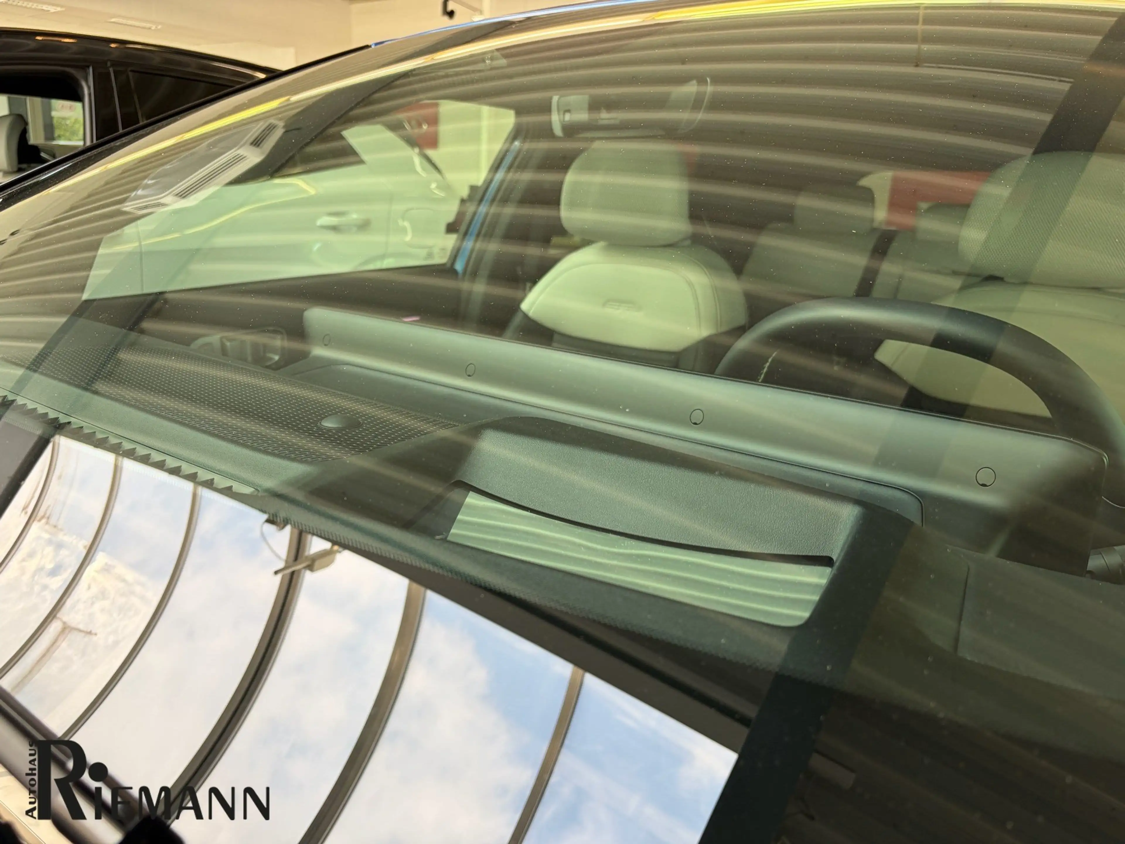 Kia EV4 81 kWh GT-Line + DriveWise-Park-Paket — photo 15