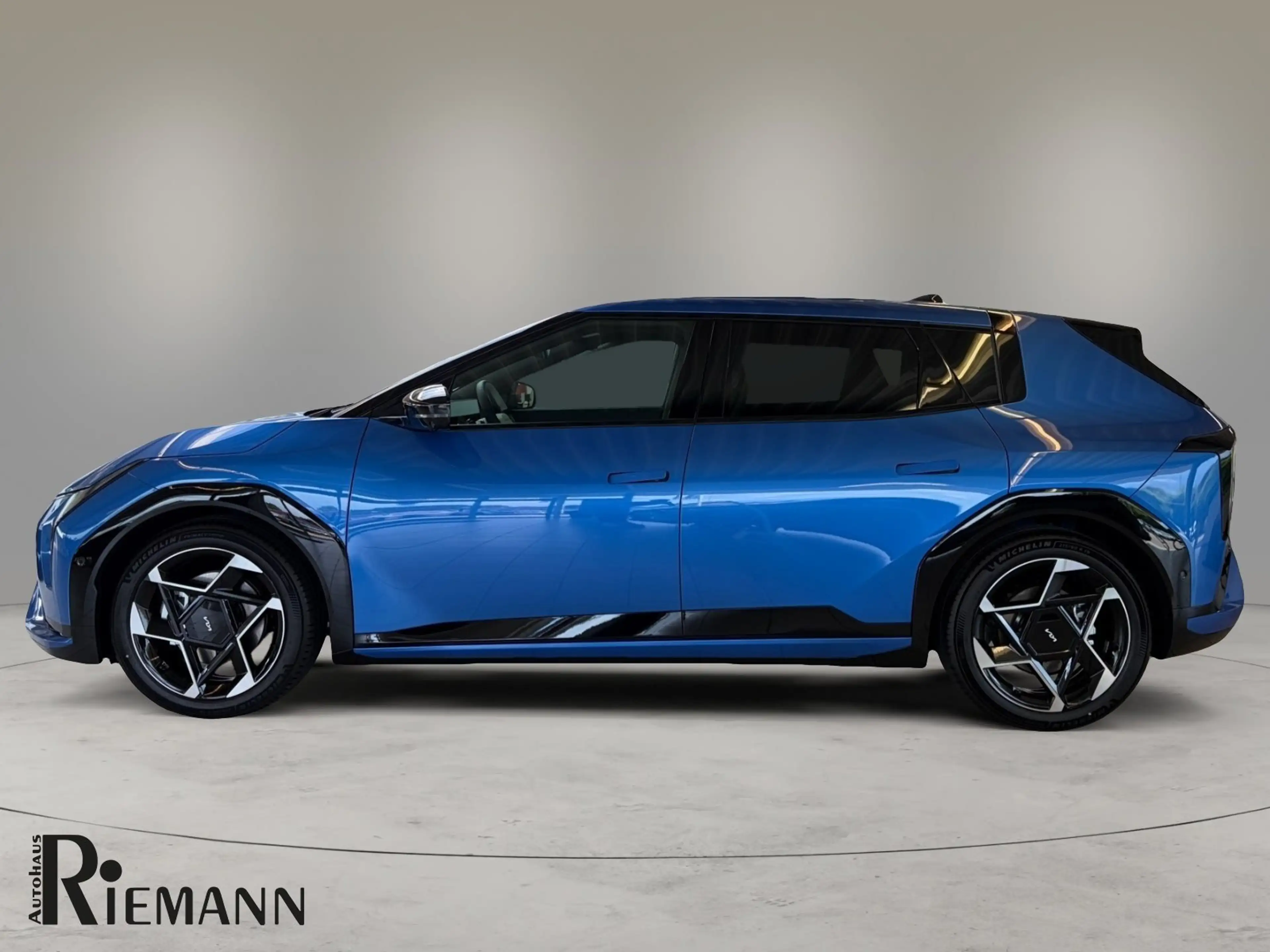 Kia EV4 81 kWh GT-Line + DriveWise-Park-Paket — photo 6