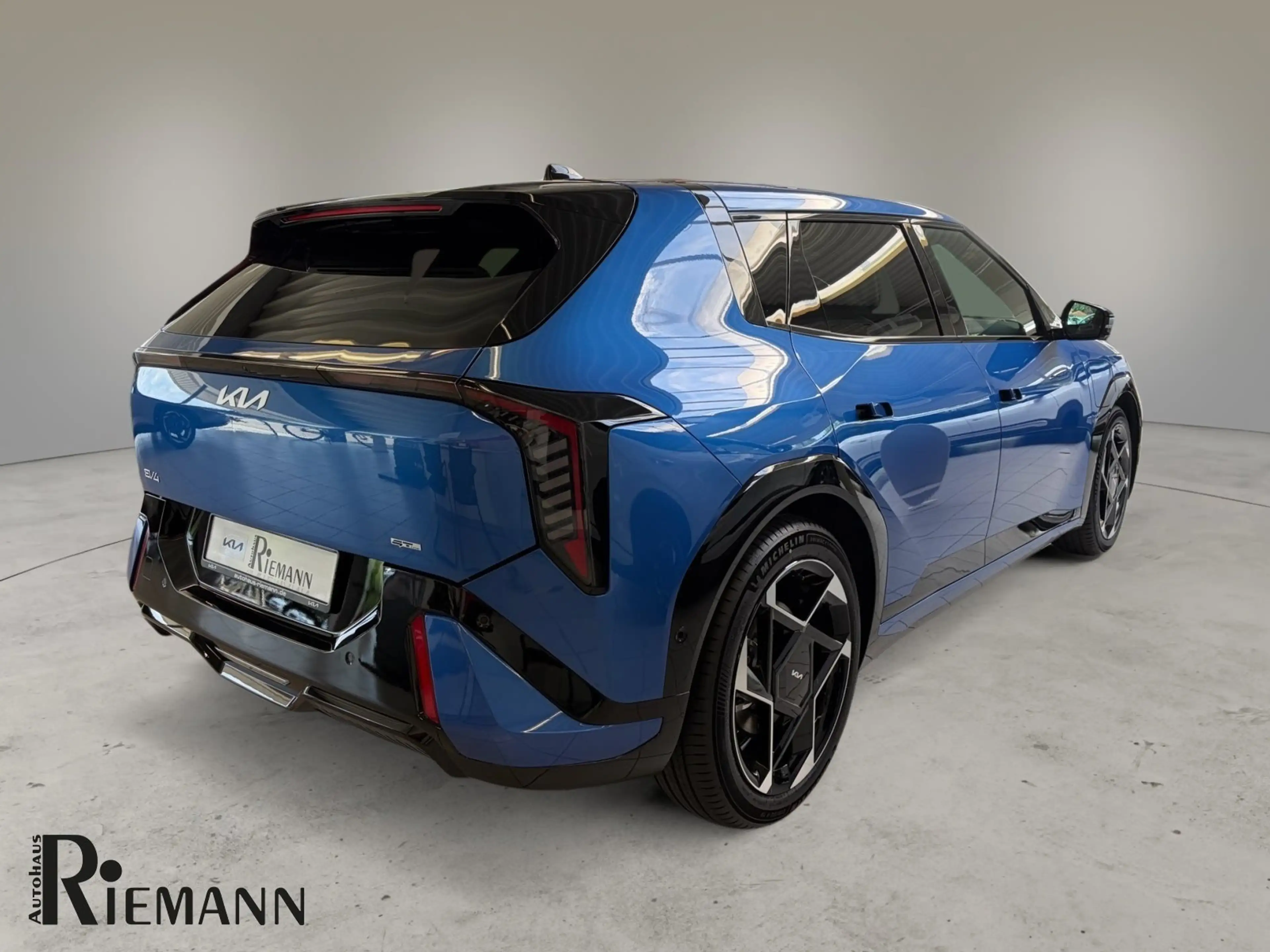 Kia EV4 81 kWh GT-Line + DriveWise-Park-Paket — photo 3