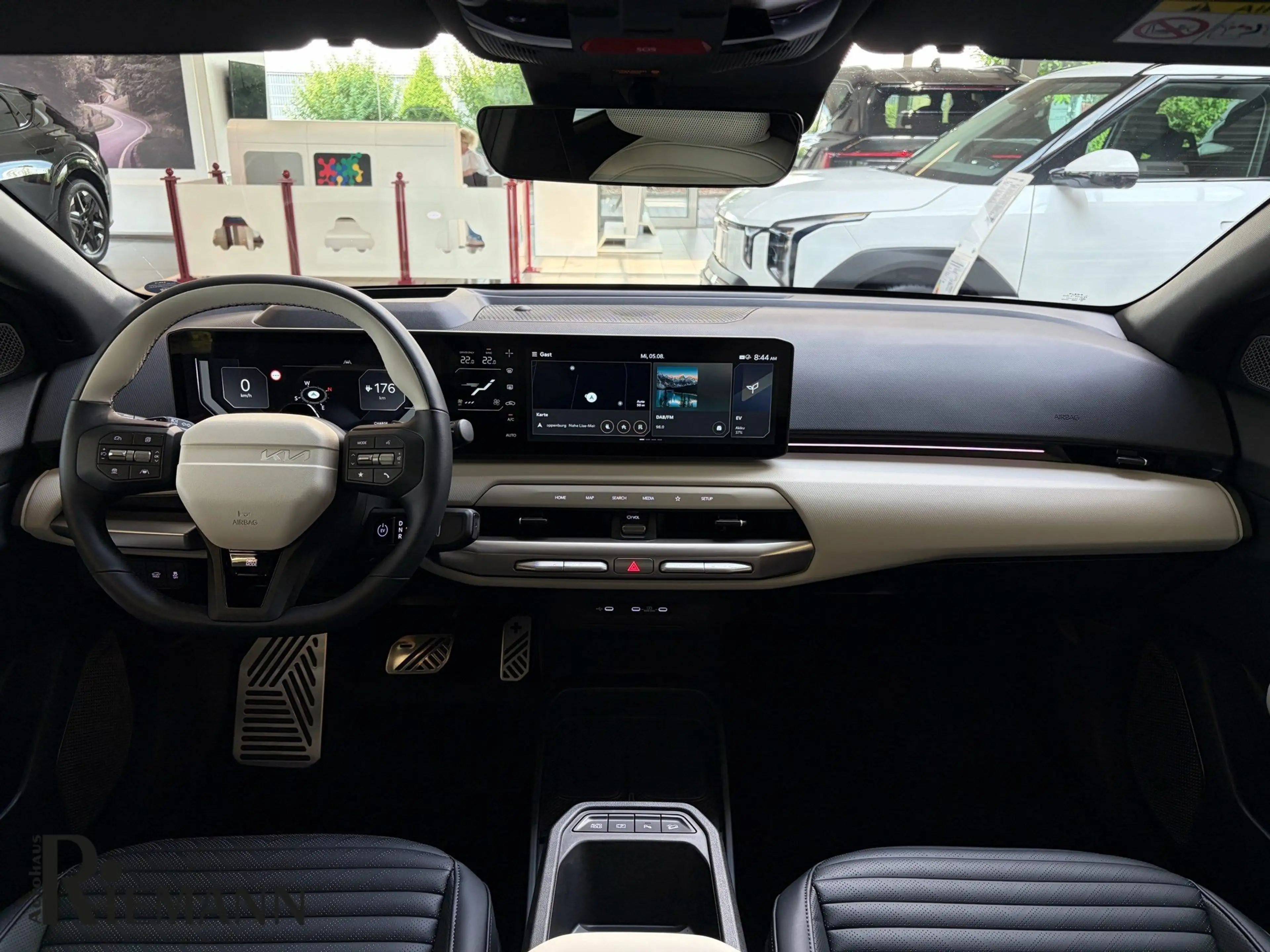 Kia EV4 81 kWh GT-Line + DriveWise-Park-Paket — photo 8