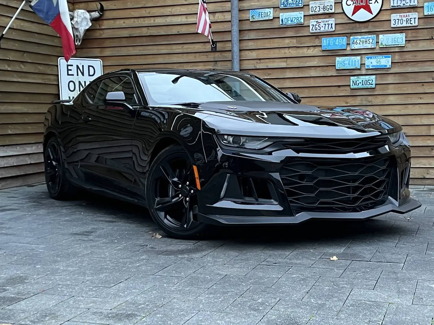 Chevrolet Camaro 2SS 6.2L V8 Schalter BREMBO HUD BOSE Schwarz - 2