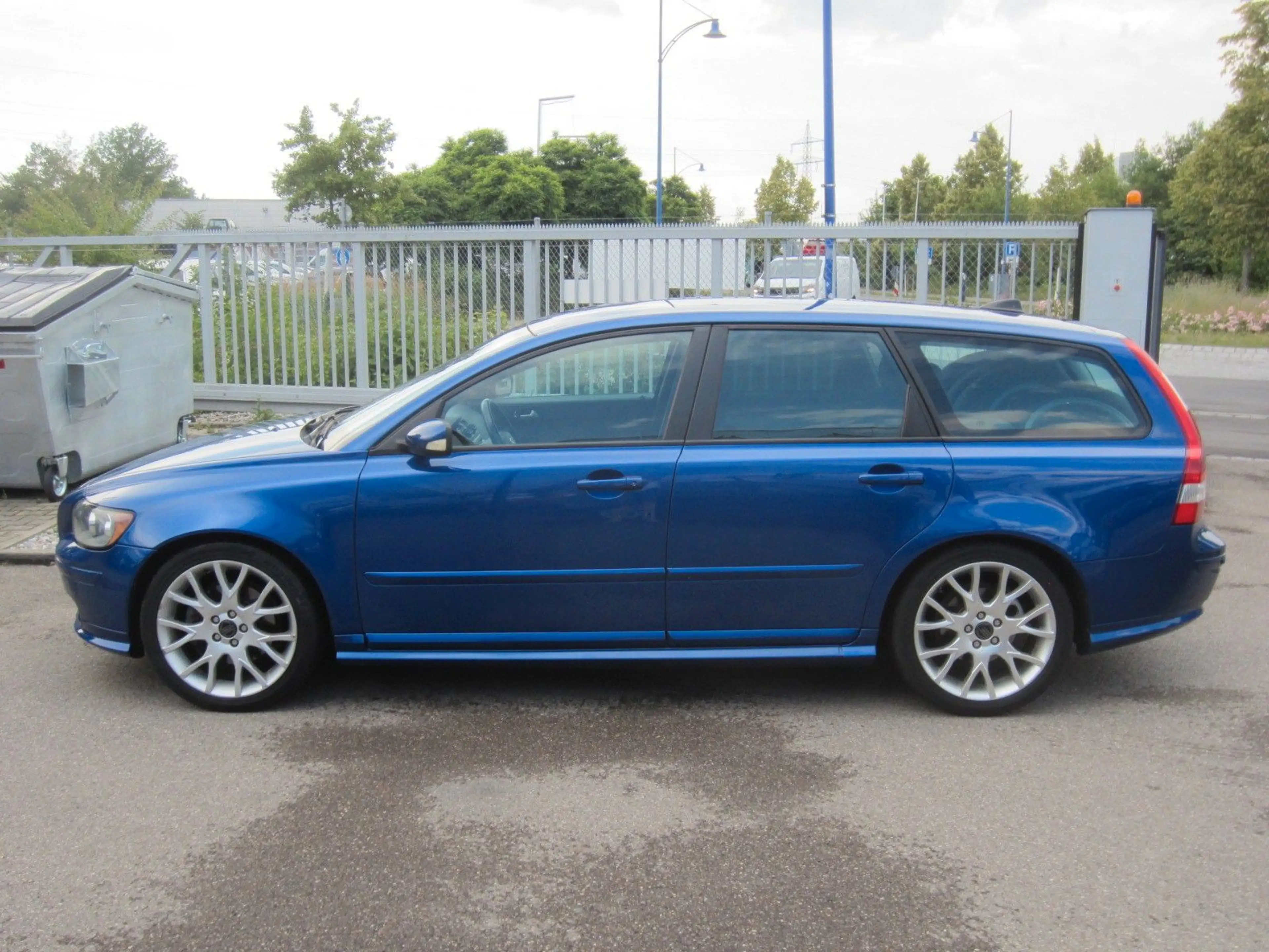 Volvo V50 Momentum — photo 11