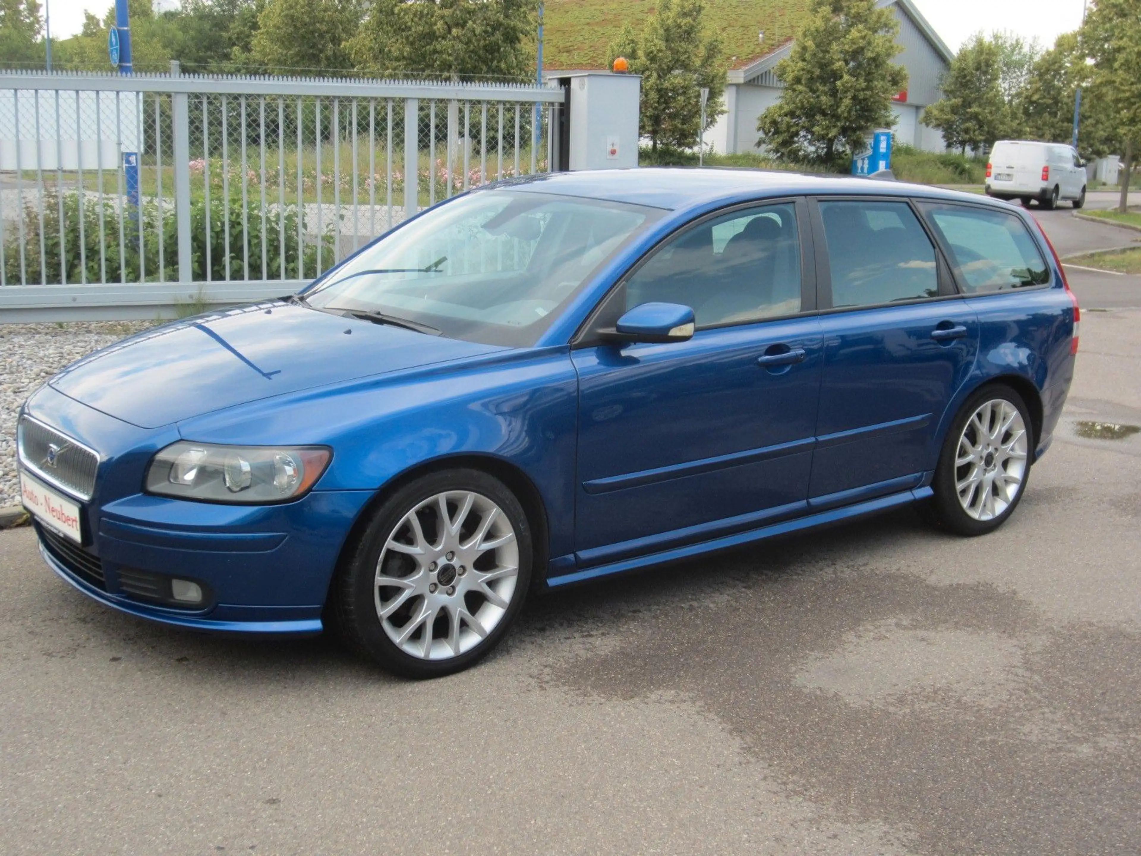 Volvo V50 Momentum — photo 14