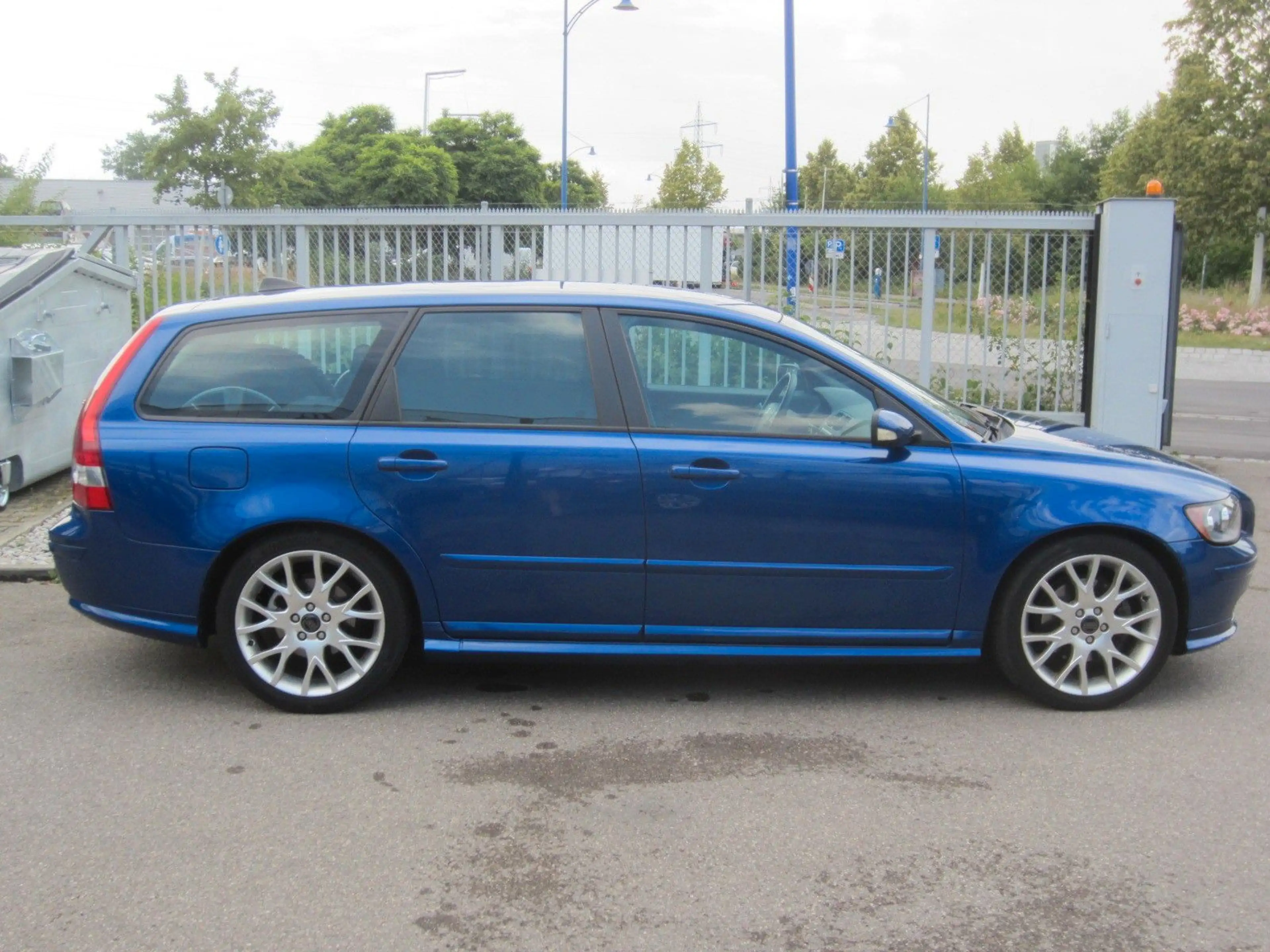 Volvo V50 Momentum — photo 10