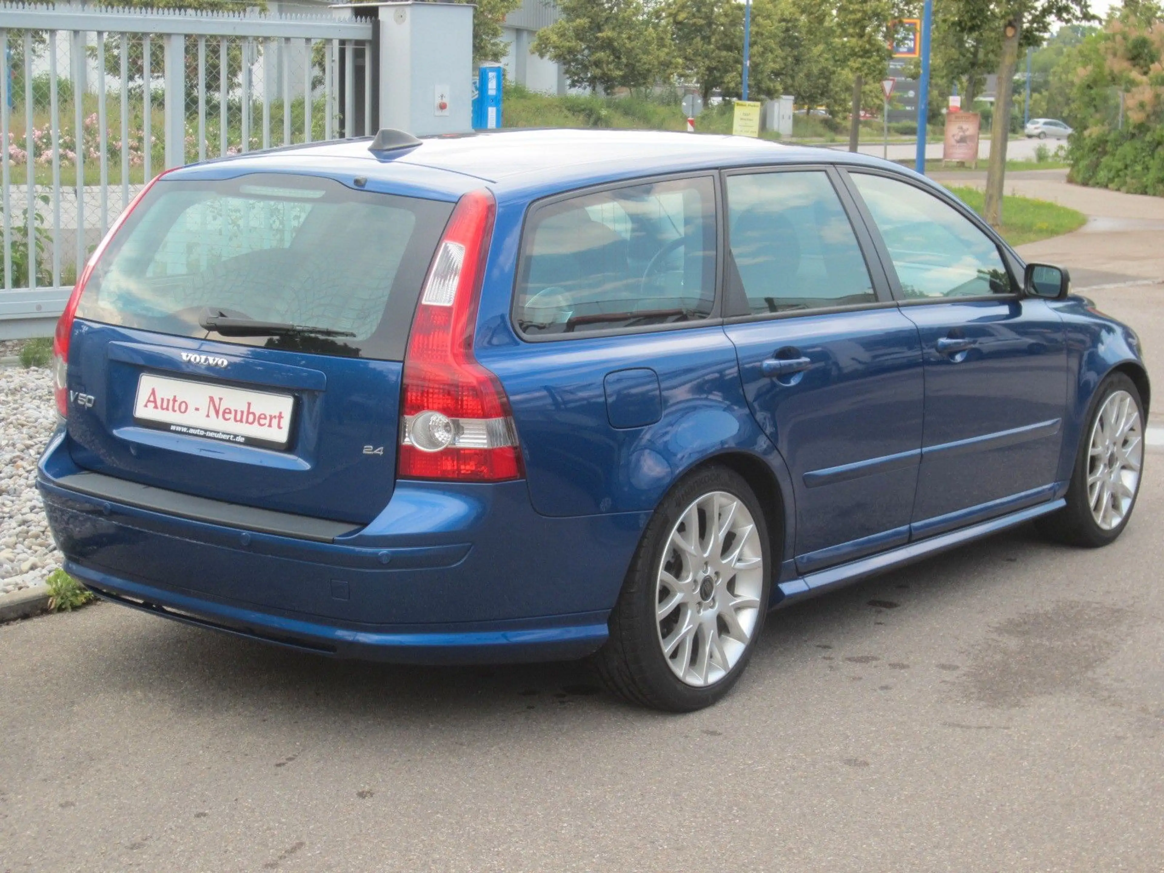 Volvo V50 Momentum — photo 4