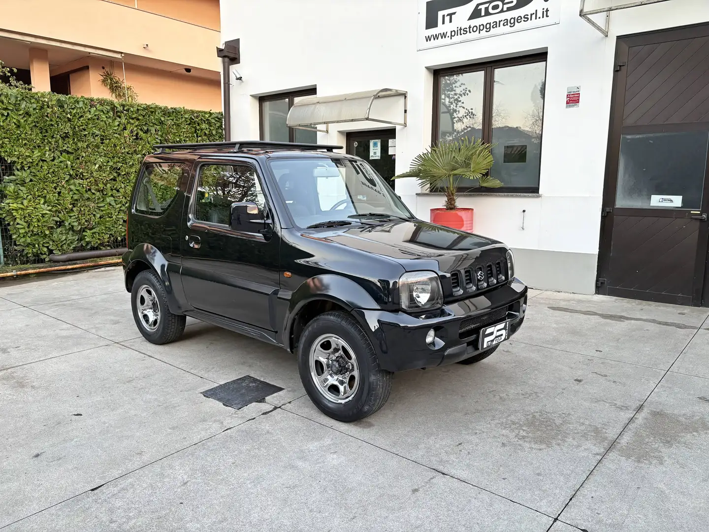 Suzuki Jimny Jimny 1.3 16v 4wd - A\C - Gancio - Storico Schwarz - 2