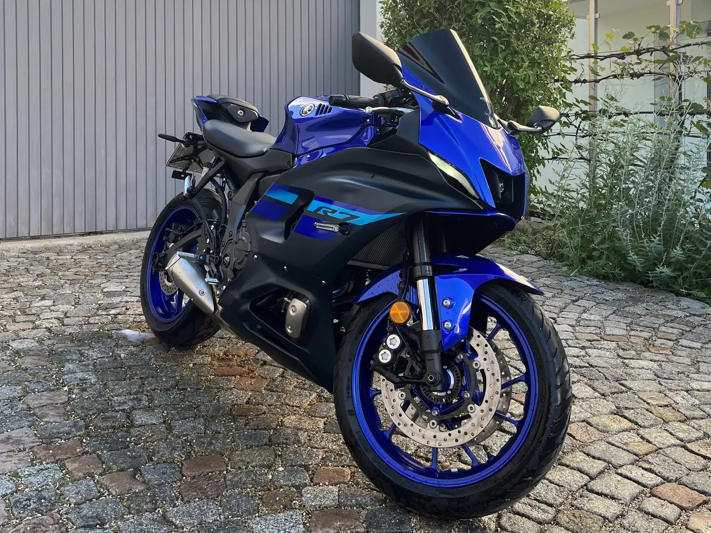 Yamaha YZF-R7 Blau - 1