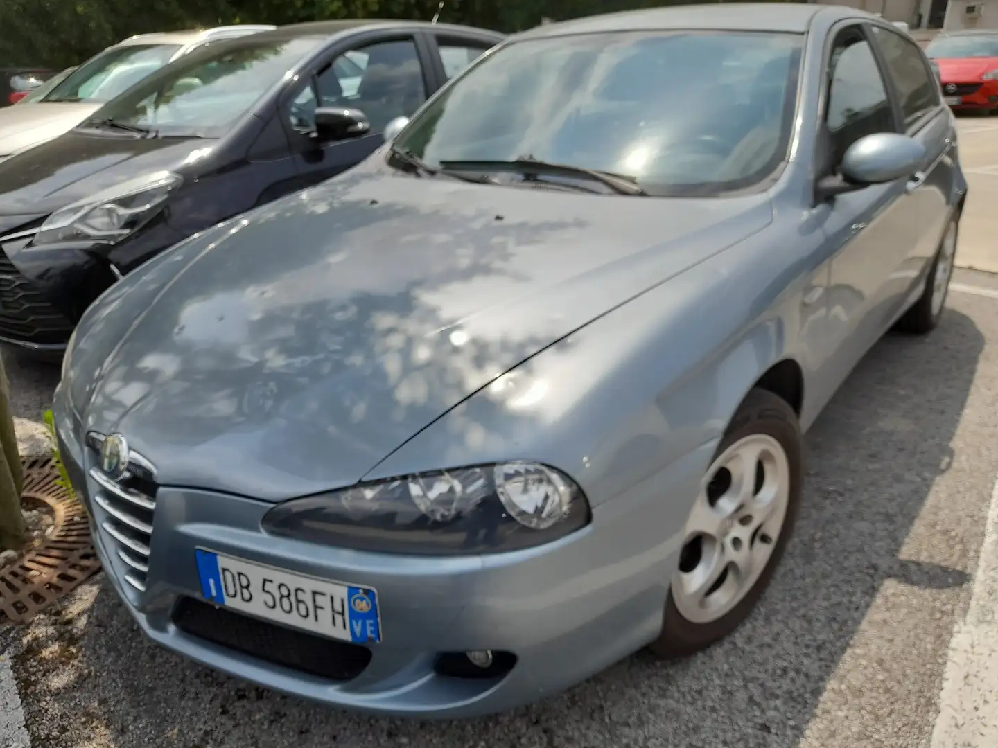 Alfa Romeo 147 5p 1.6 ts 16v Progression c/CL 105cv - 1