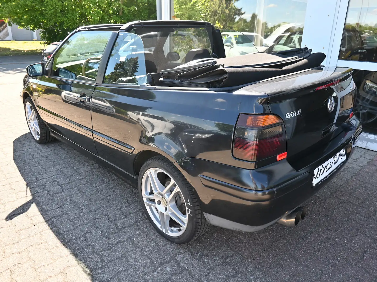 Volkswagen Golf Cabriolet 1.6 *Classicline* Leder 17Alus Negru - 2