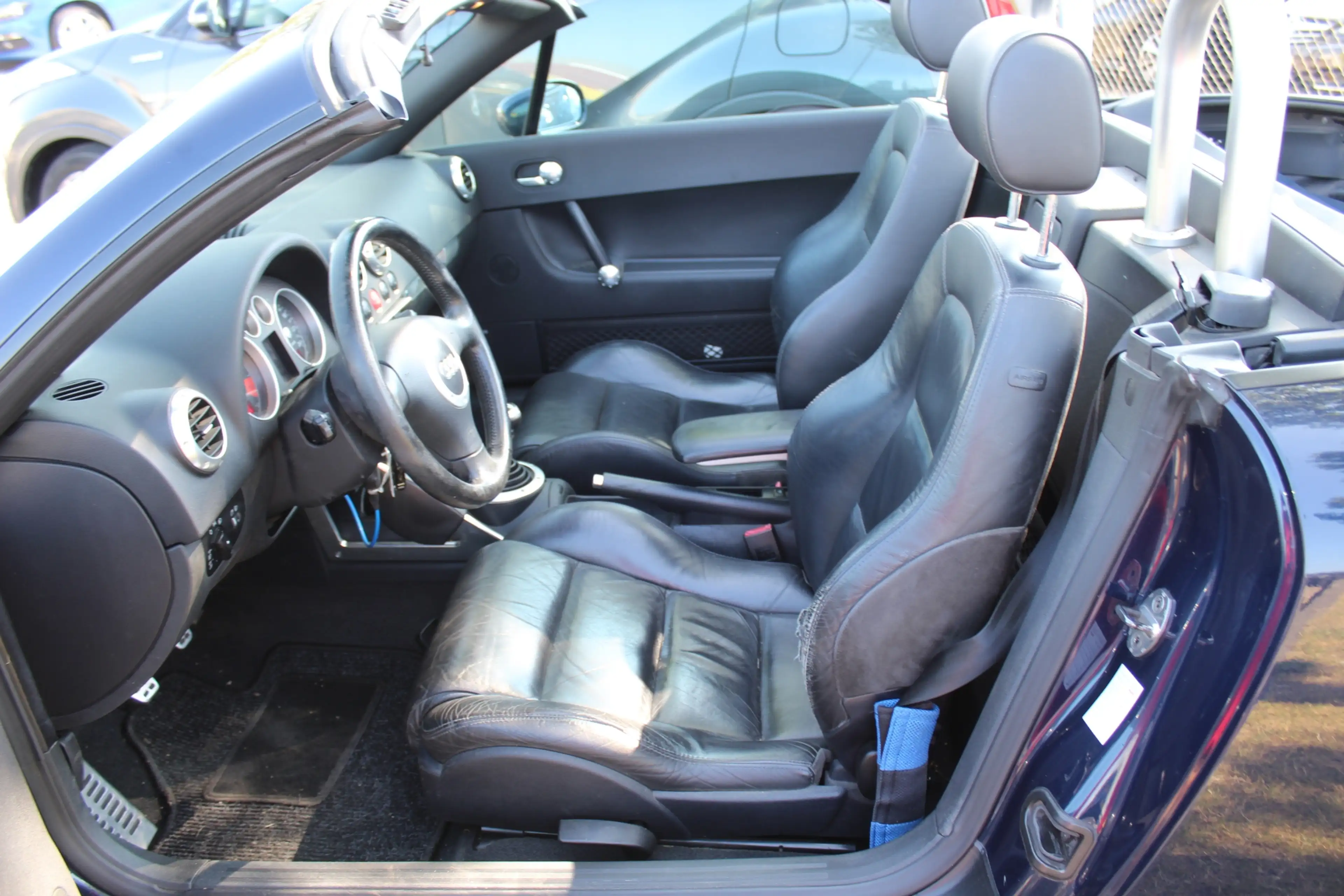 Audi TT Roadster 1.8 5V Turbo elektr kap leder bose — photo 36