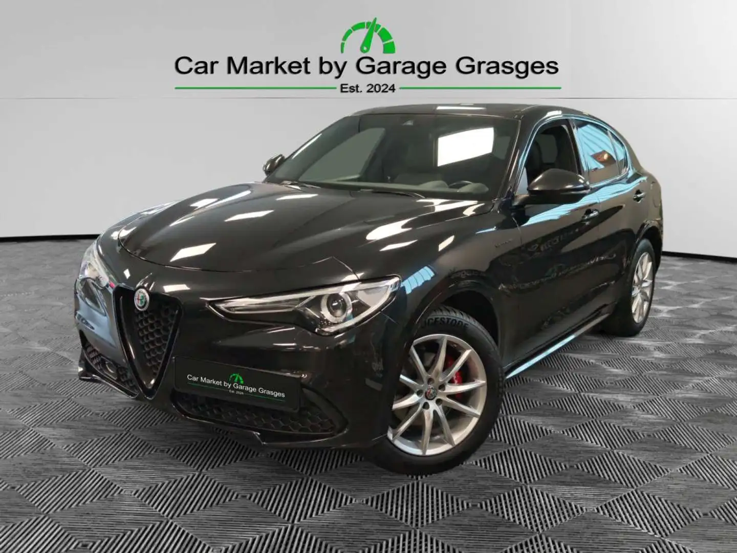 Alfa Romeo Stelvio VELOCE Q4 2.0 Noir - 1