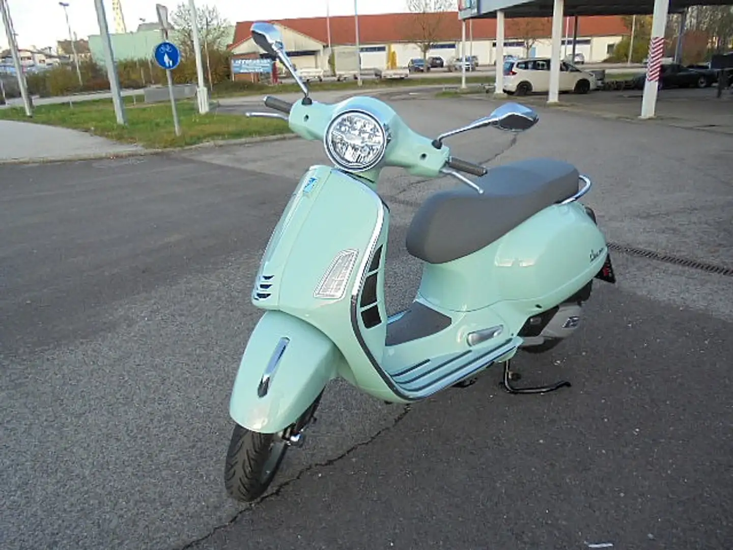 Vespa GTS 125 Euro 5+ MIT 4 JAHREN GARANTIE Nero - 1