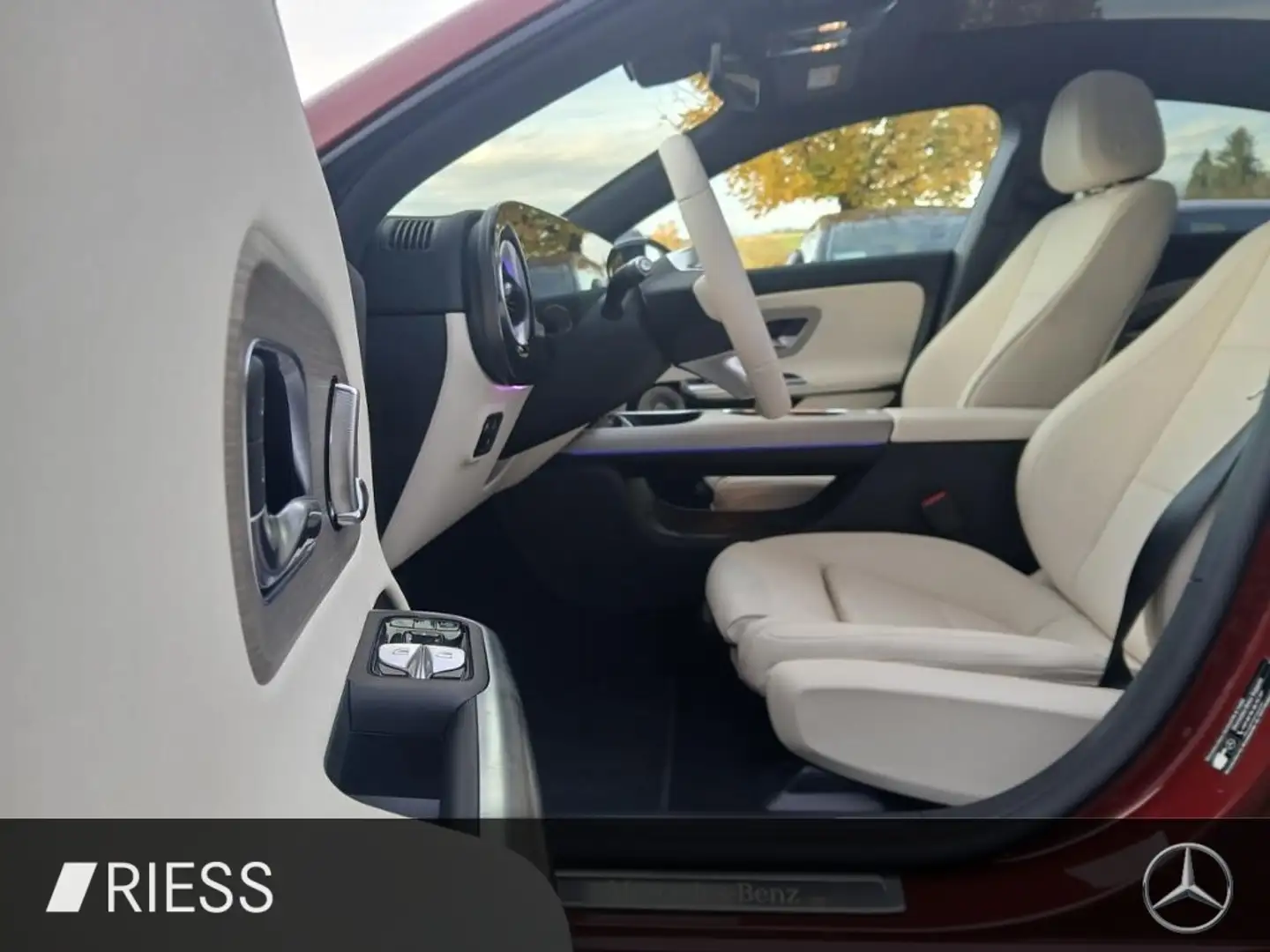 Mercedes-Benz CLA 250 + EQ PROGRESSIVE+HUD+MULTIB+KEYL+MEM+BURM Rot - 2