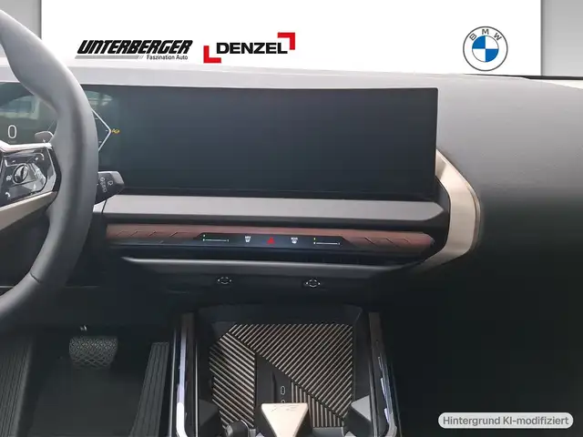 BMW X3 view 9