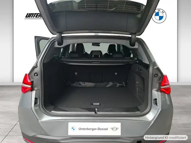 BMW X3 view 13