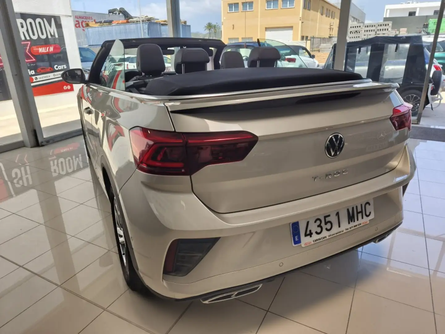 Volkswagen T-Roc 1.5 TSI Advance R-Line DSG7 Beige - 2